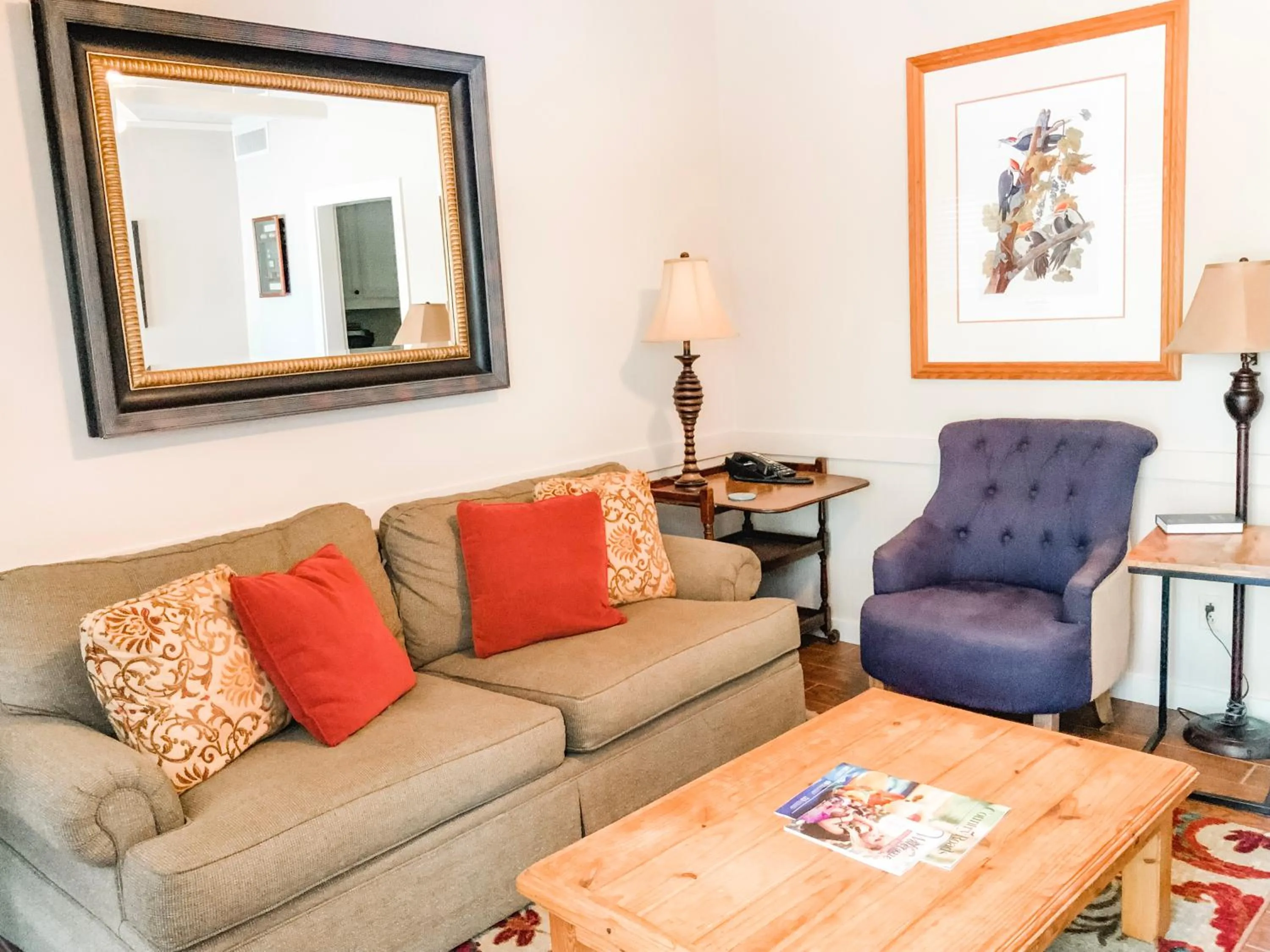 Living room in The Lodge at The Bluffs