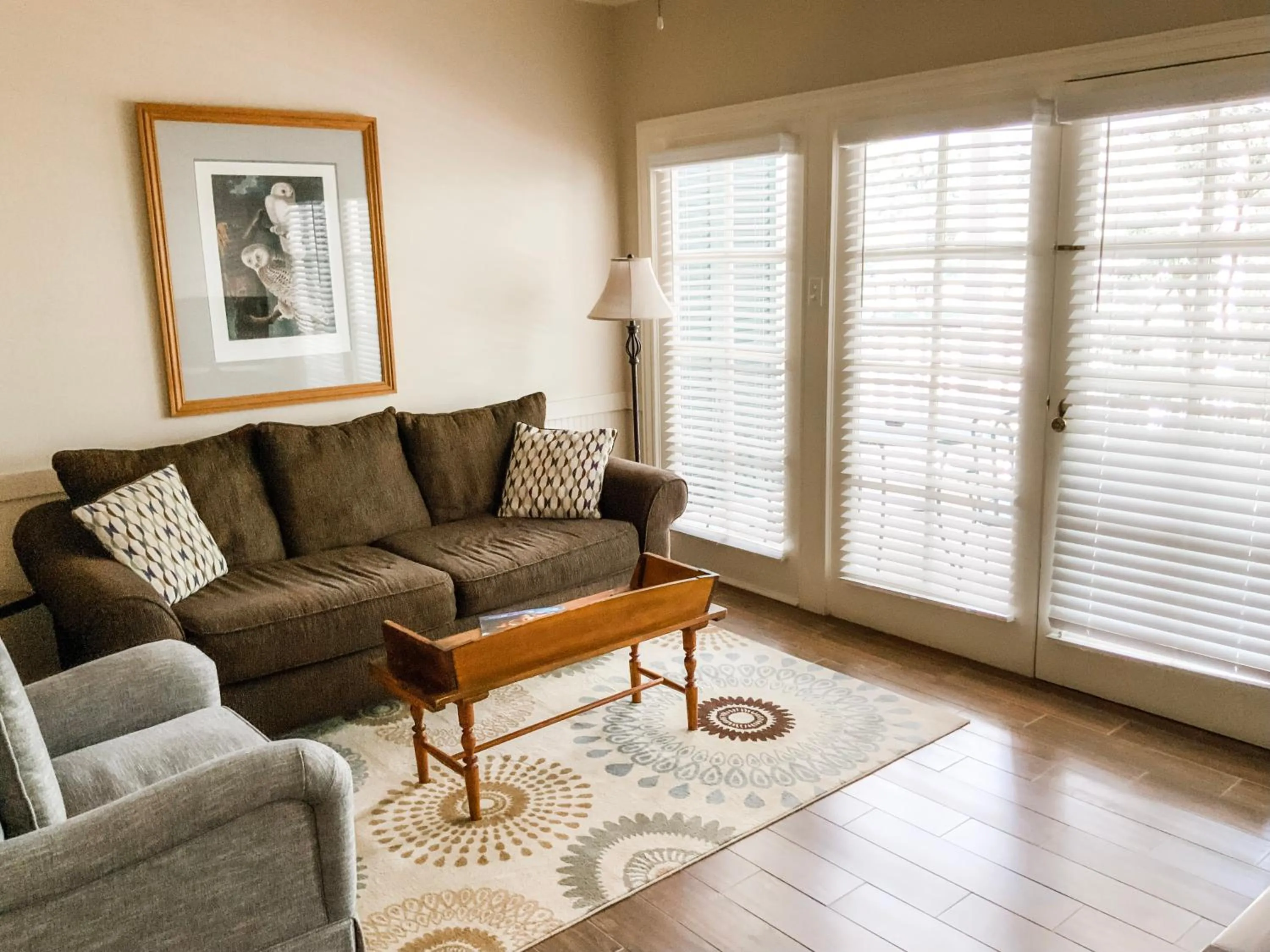 Living room in The Lodge at The Bluffs