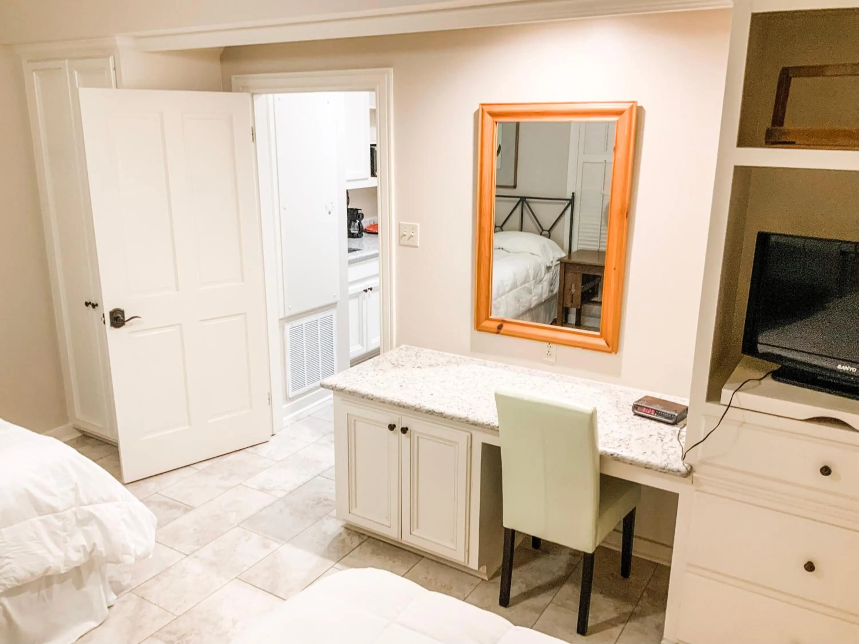 Bedroom in The Lodge at The Bluffs