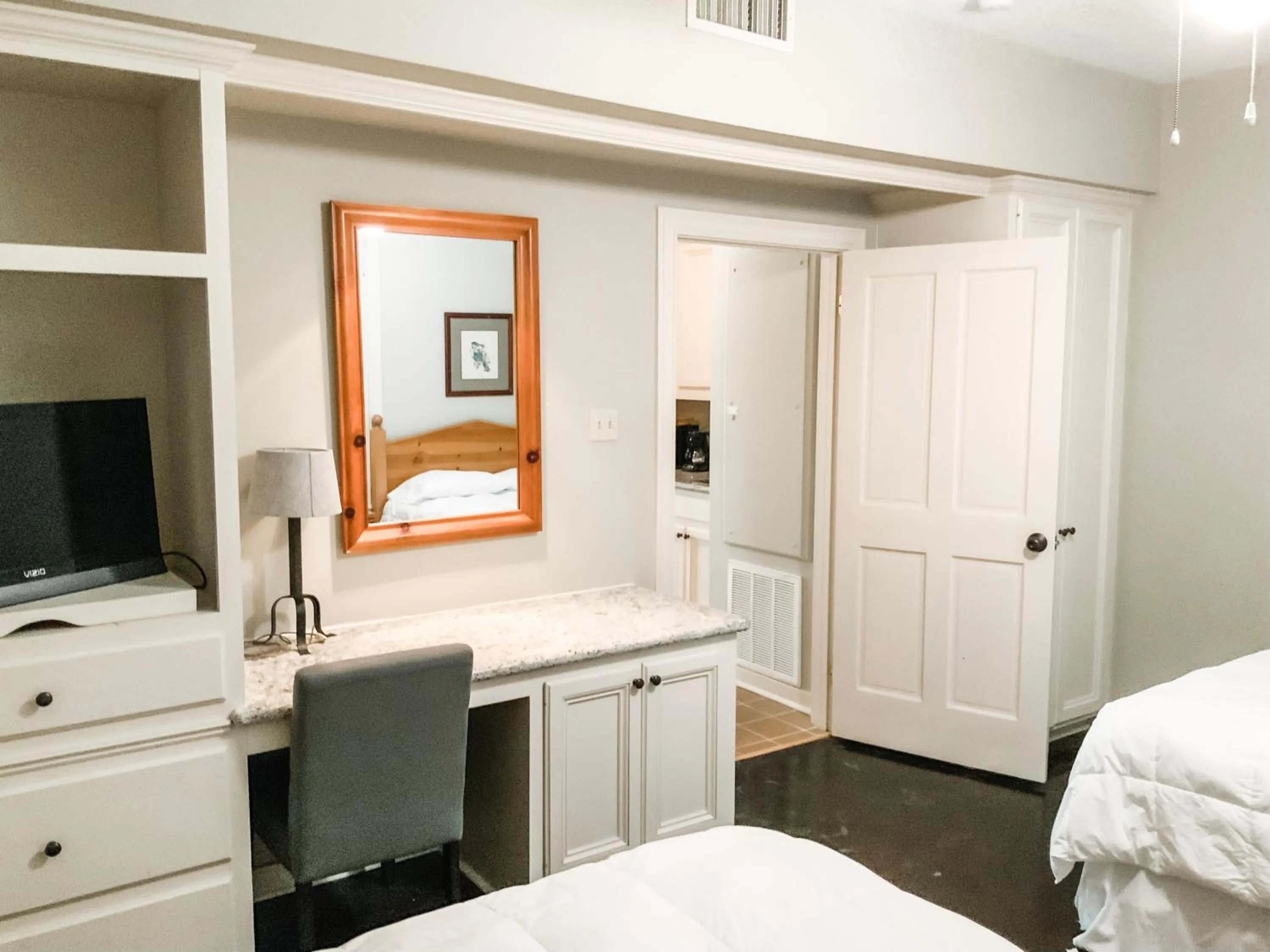 Bedroom, Bed in The Lodge at The Bluffs