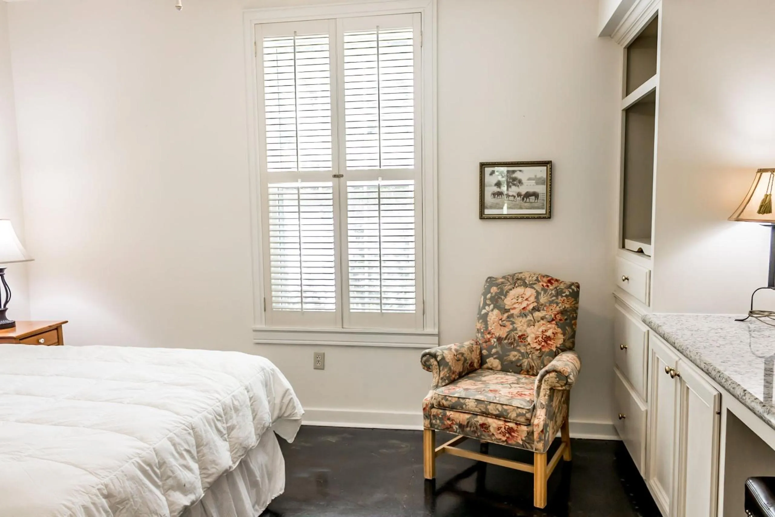 Bedroom, Bed in The Lodge at The Bluffs