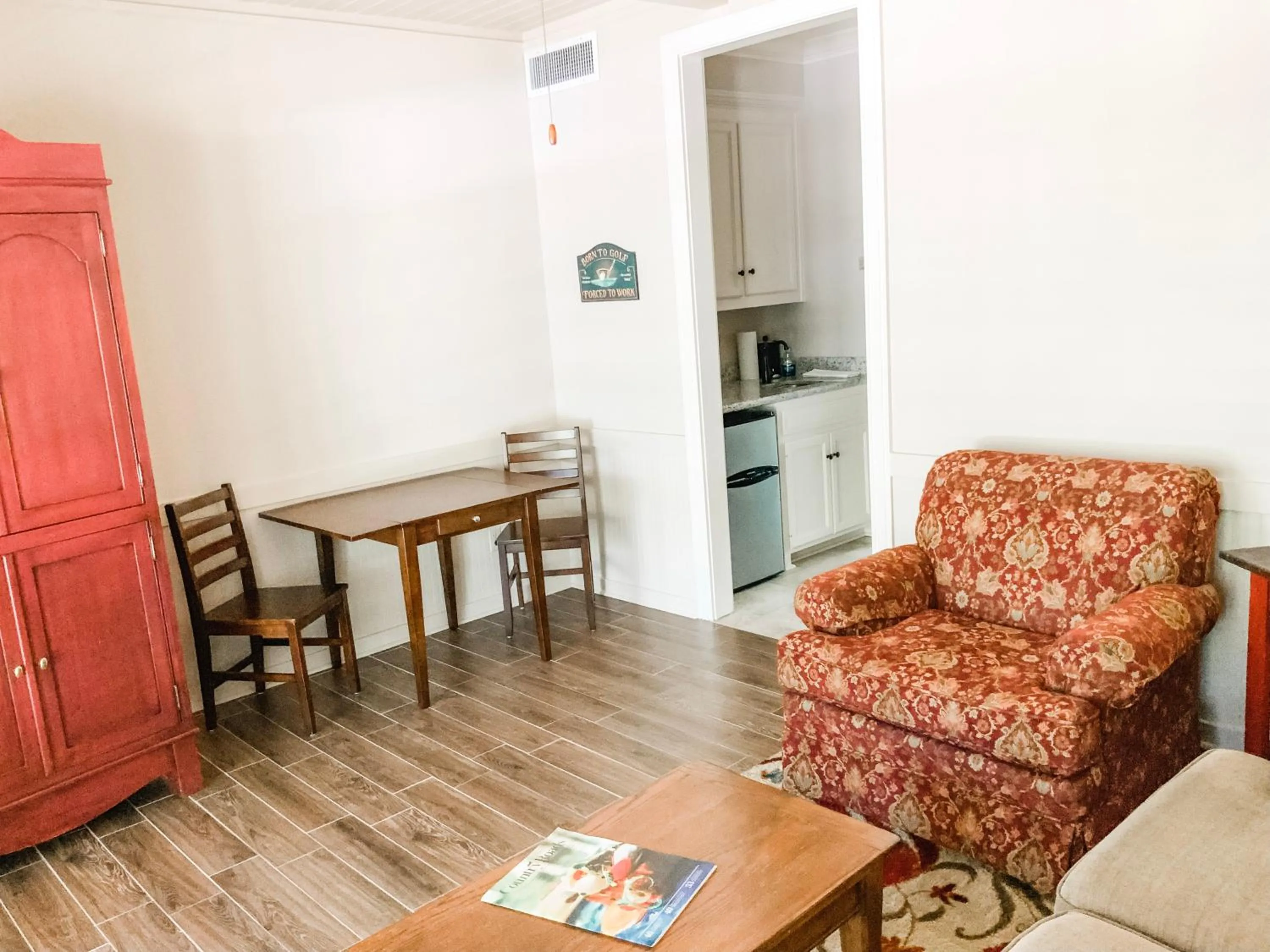 Seating area in The Lodge at The Bluffs