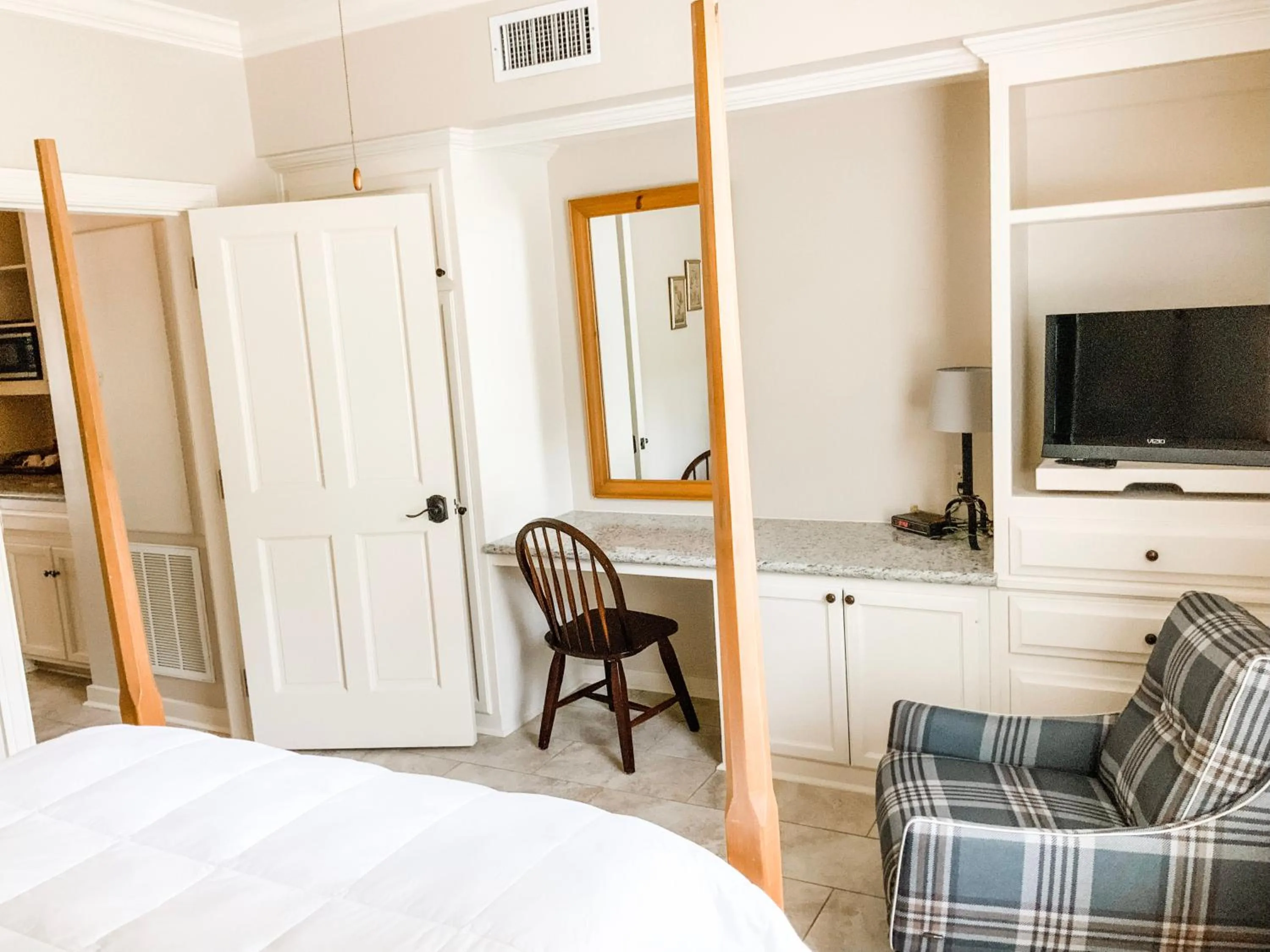 Bedroom, Bed in The Lodge at The Bluffs