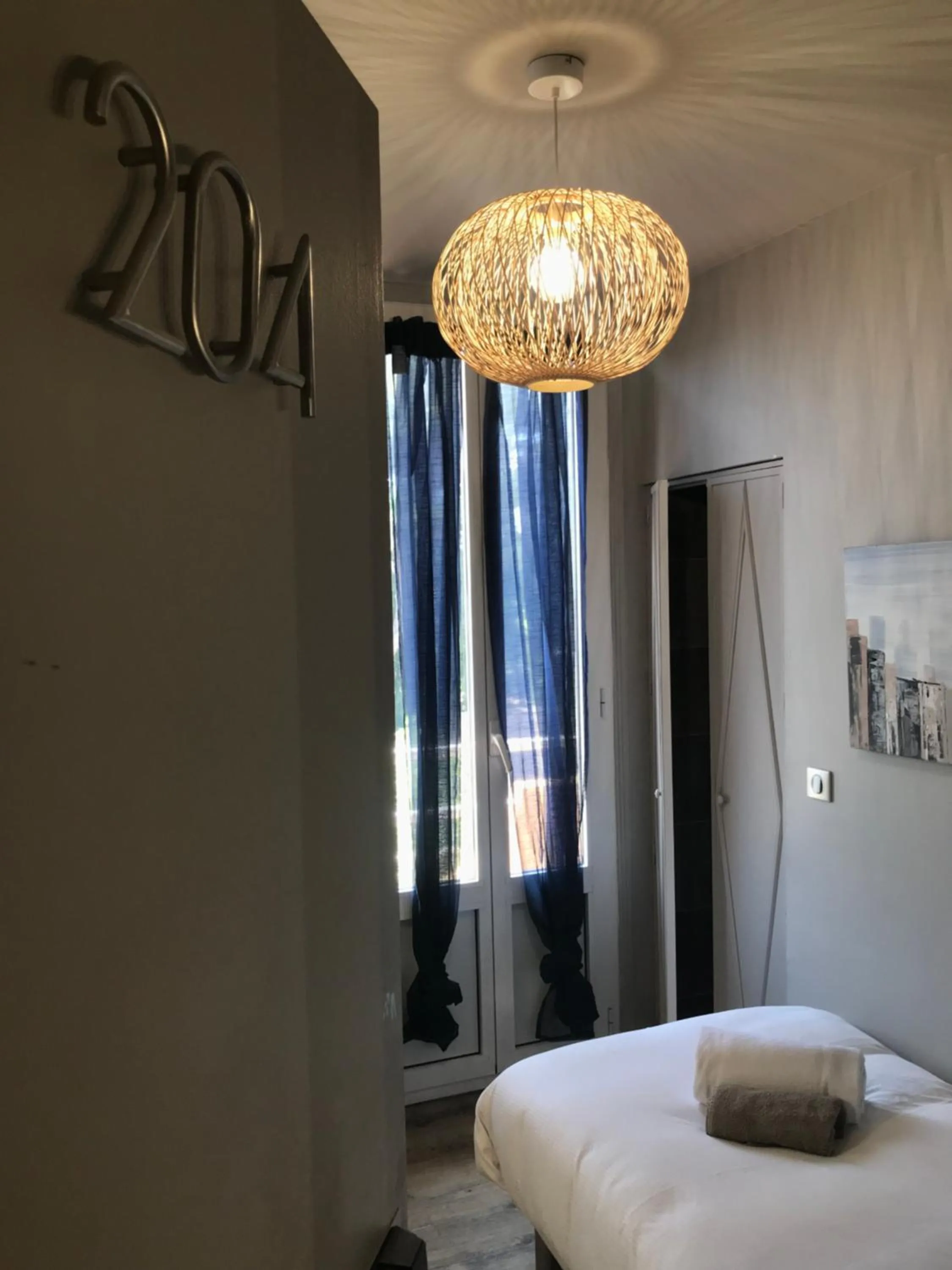 Bedroom, Bed in Hotel La Calanque