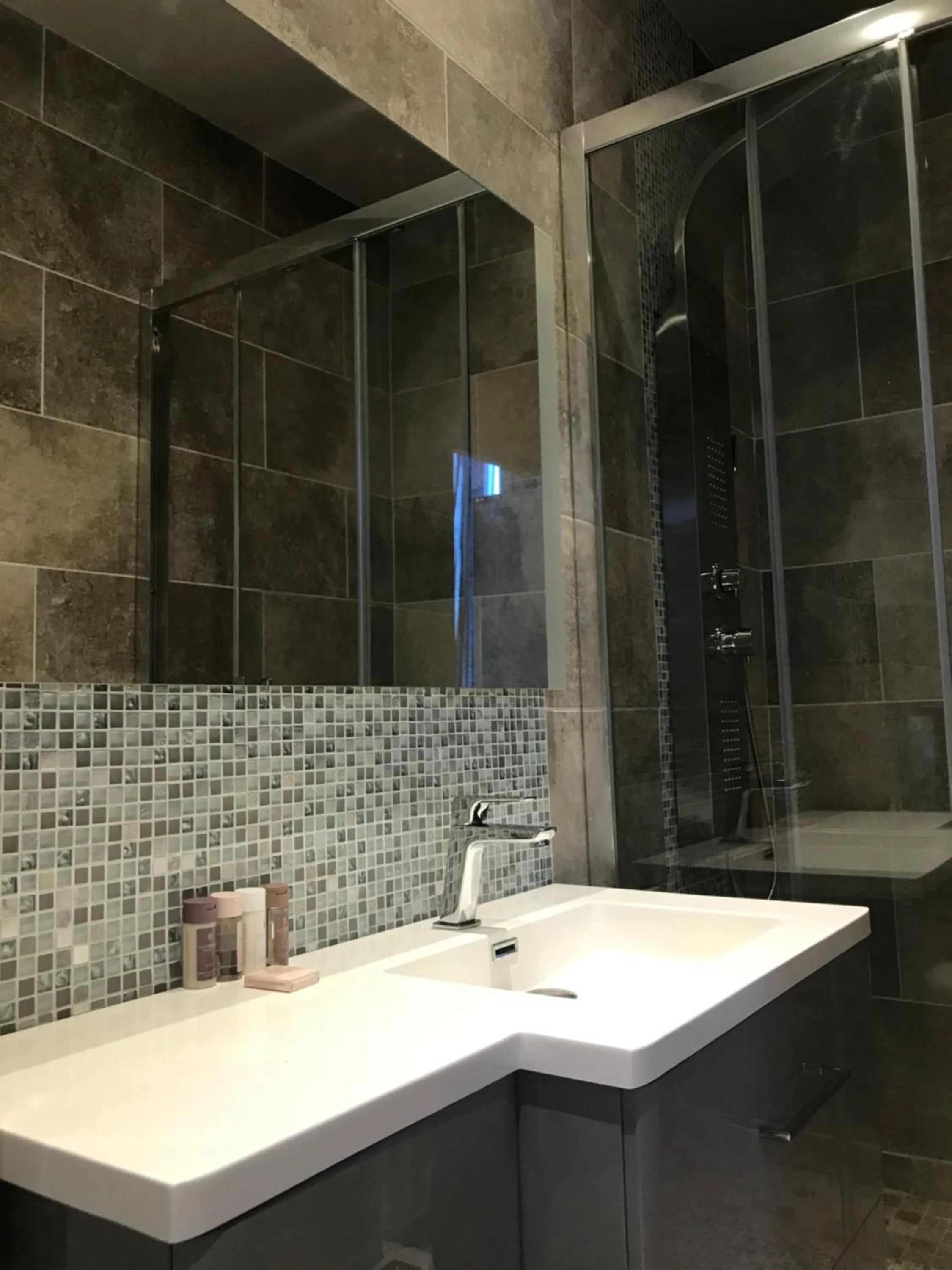 Bedroom in Hotel La Calanque