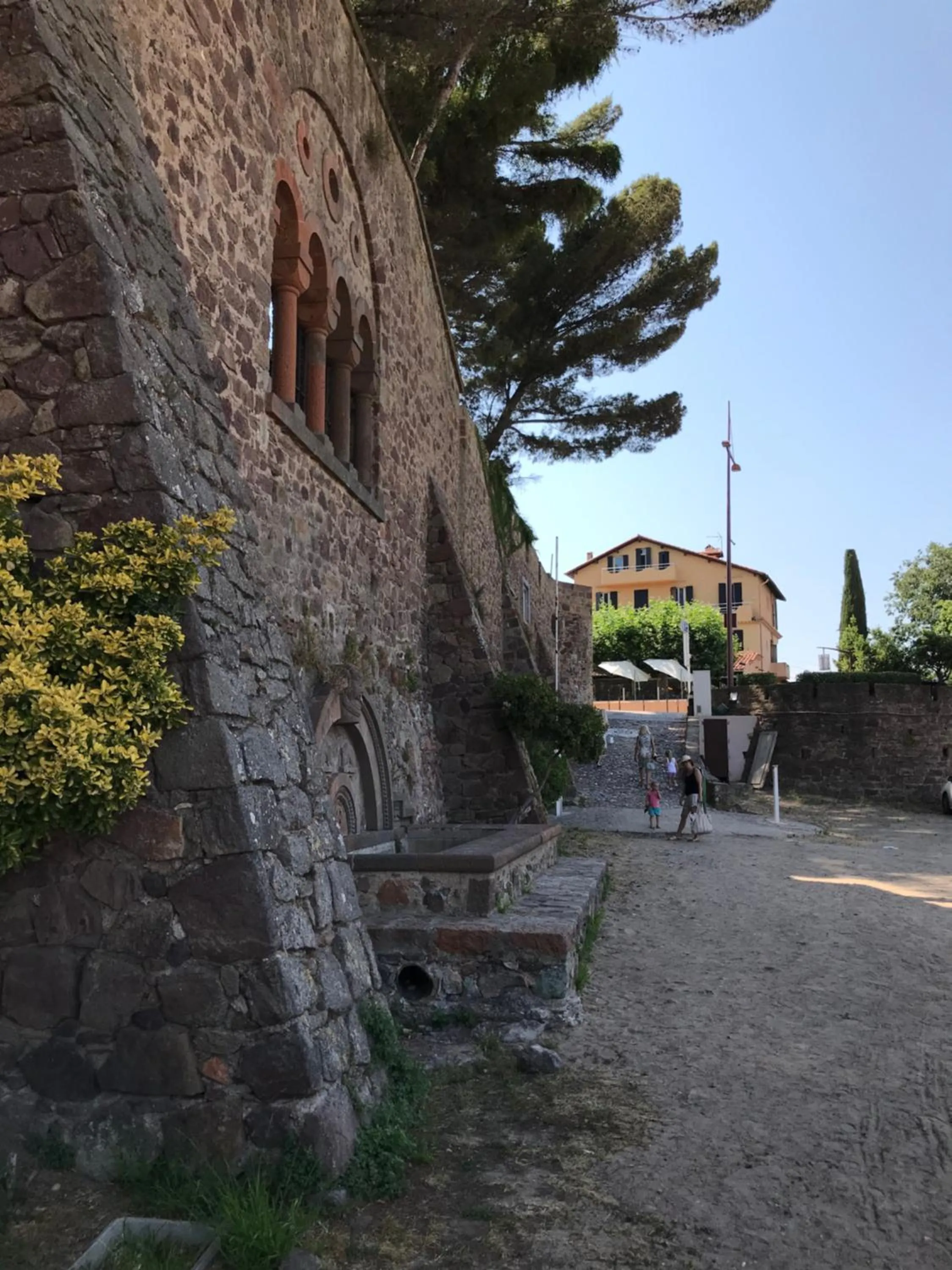 Property building in Hotel La Calanque