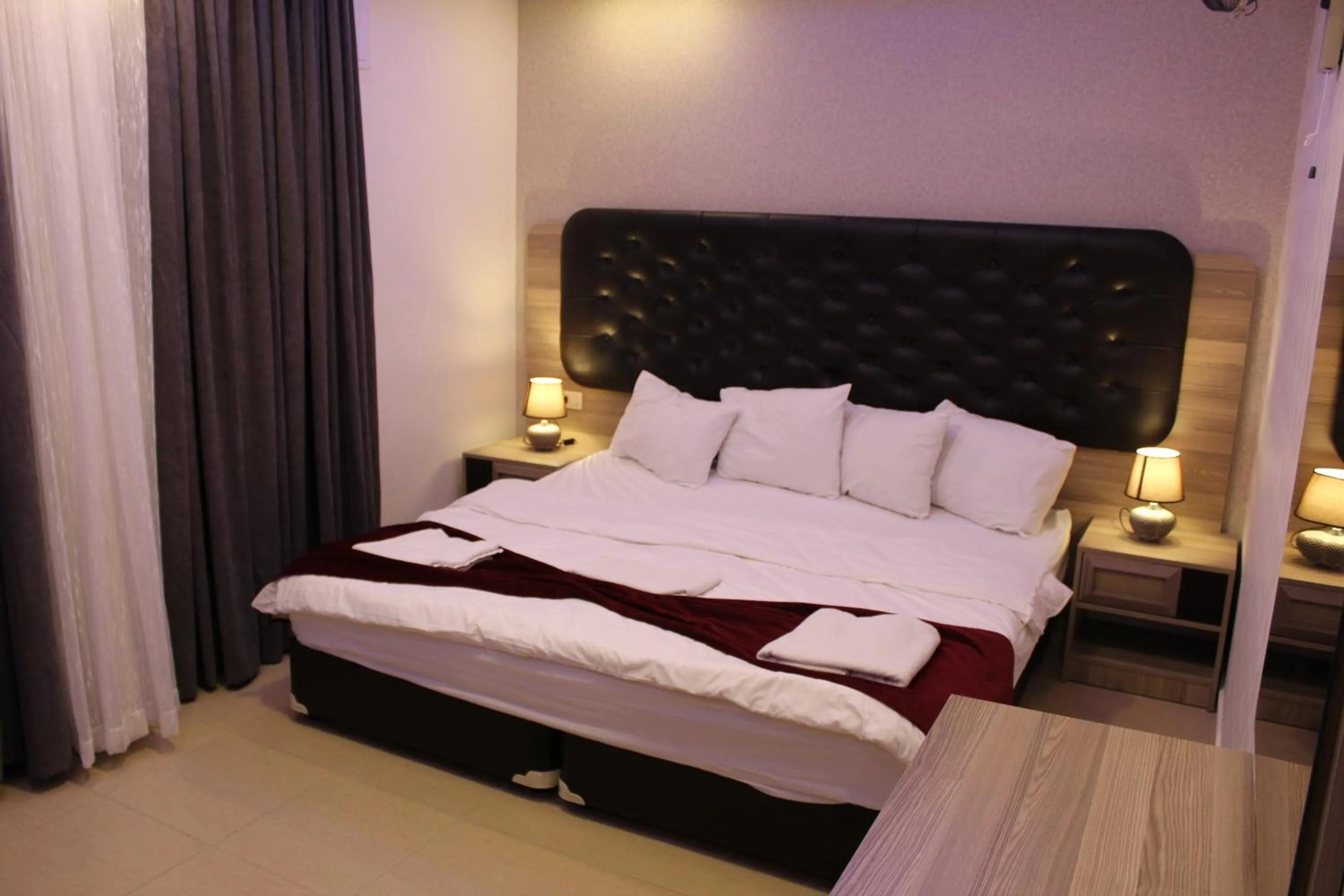 Bed in Virginia Hotel