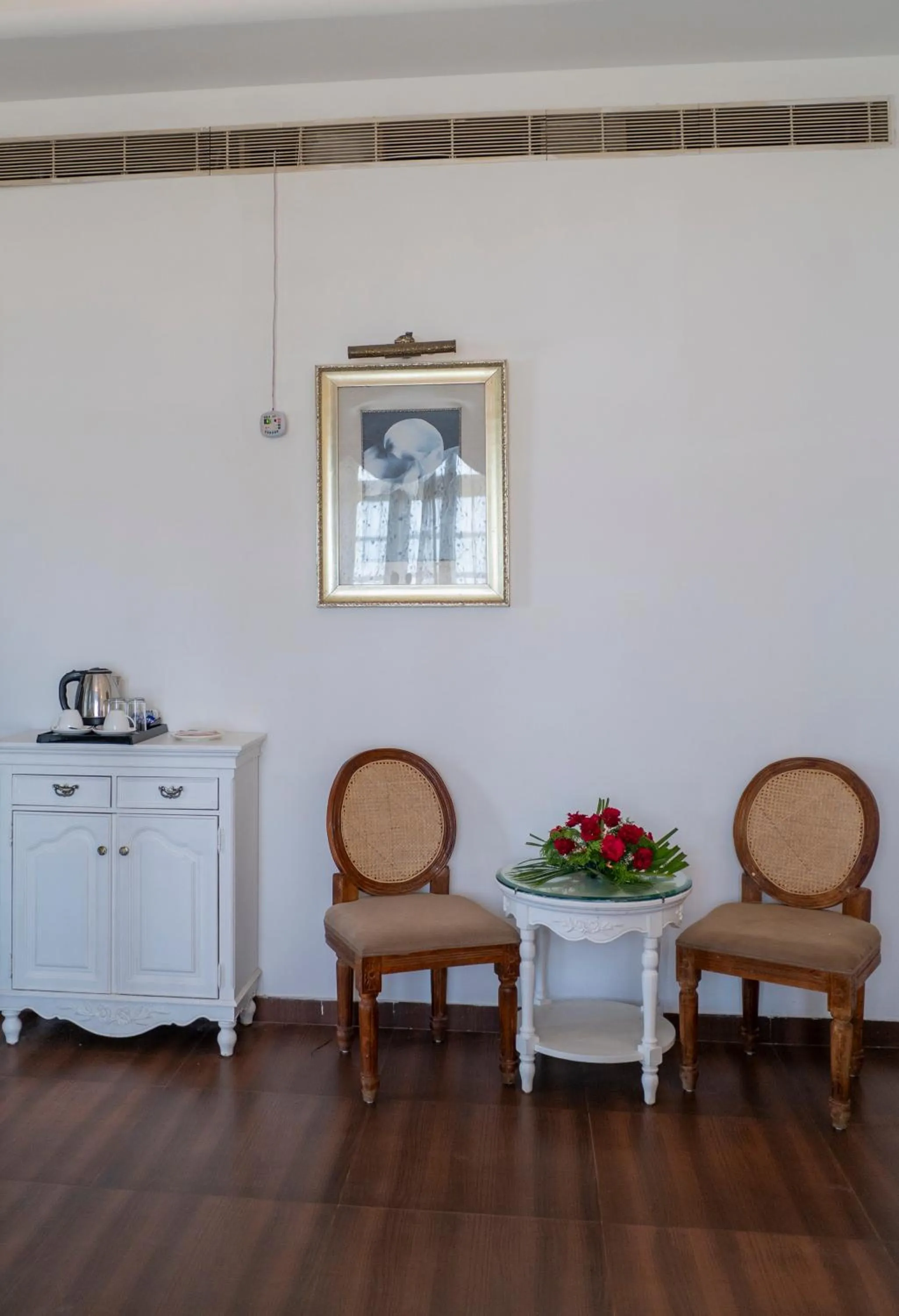 Kitchen or kitchenette in Hotel Merwara Estate- A Luxury Heritage Resort