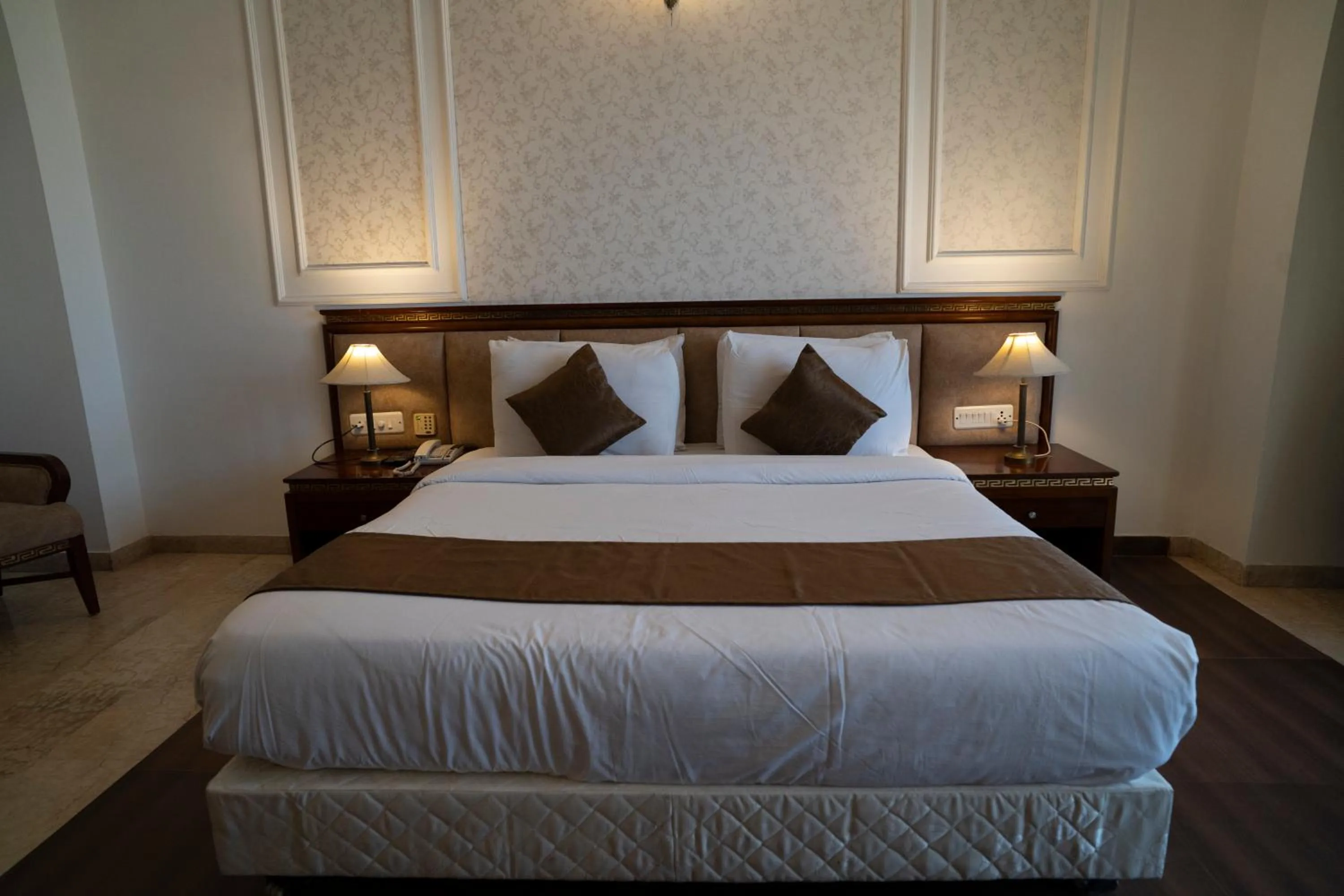 Bed in Hotel Merwara Estate- A Luxury Heritage Resort