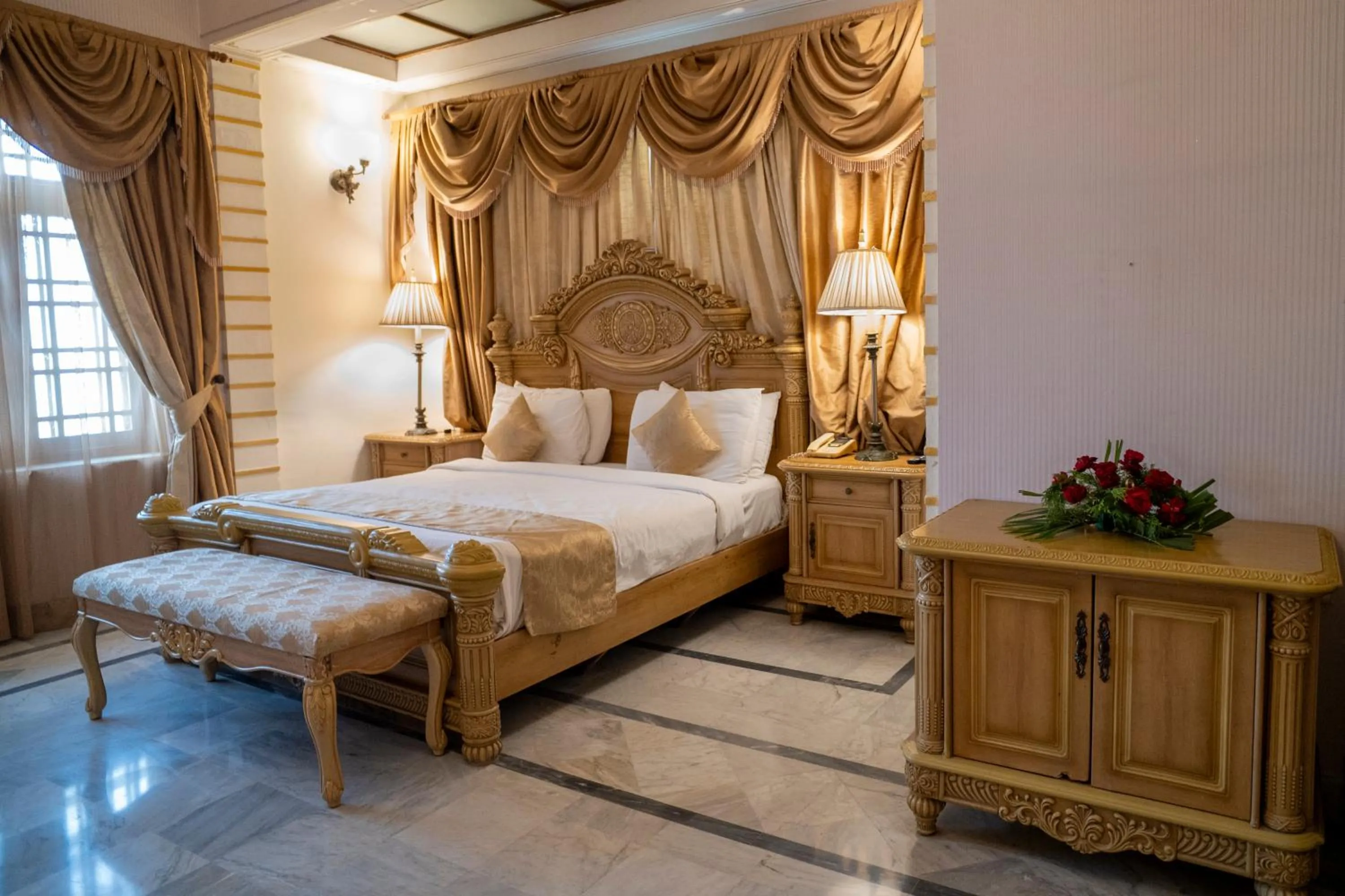 Bed in Hotel Merwara Estate- A Luxury Heritage Resort