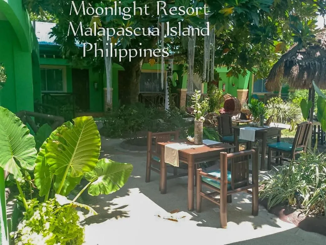 Garden in Moonlight Resort