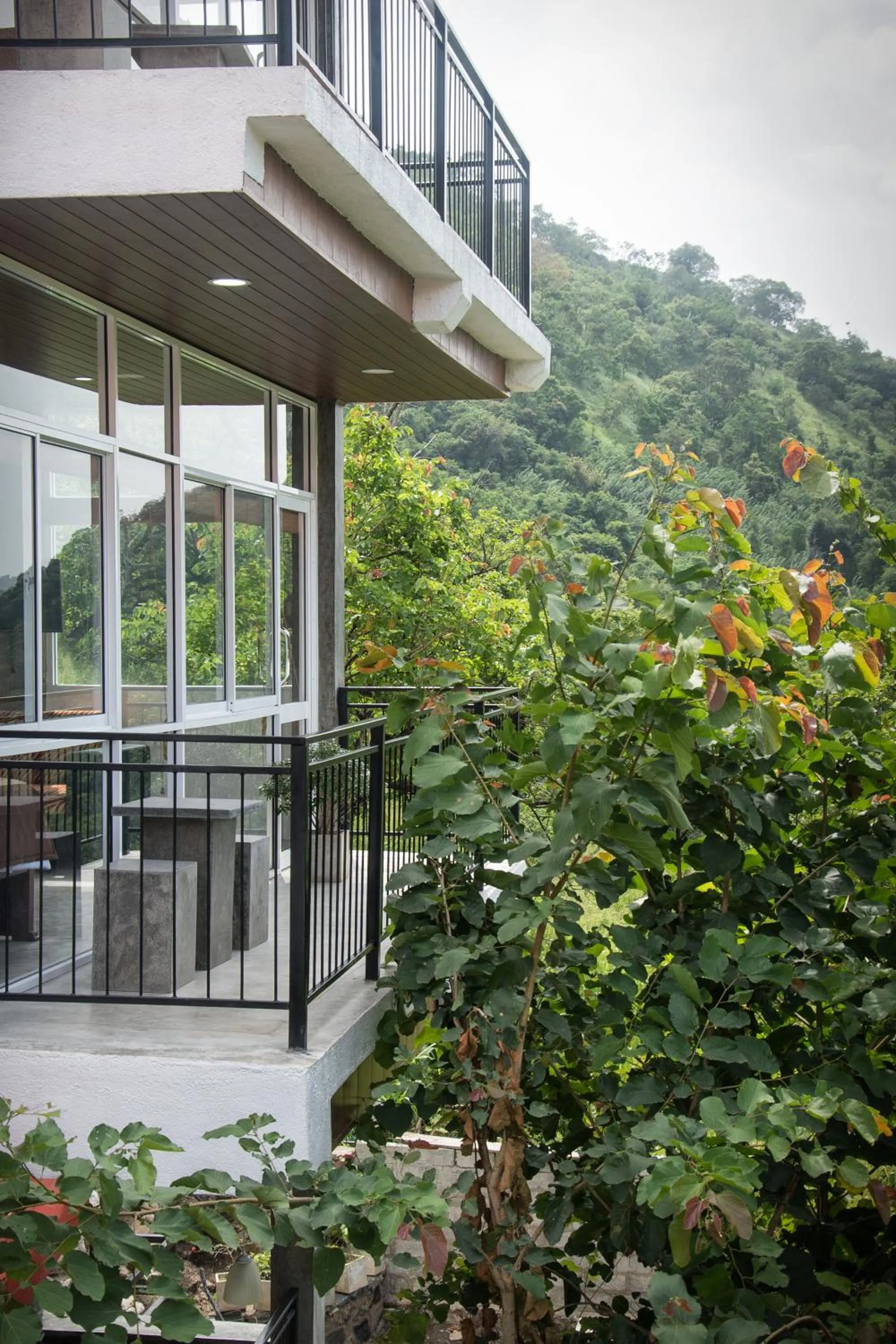 Balcony/Terrace in Kandy Victoria Eco Resort