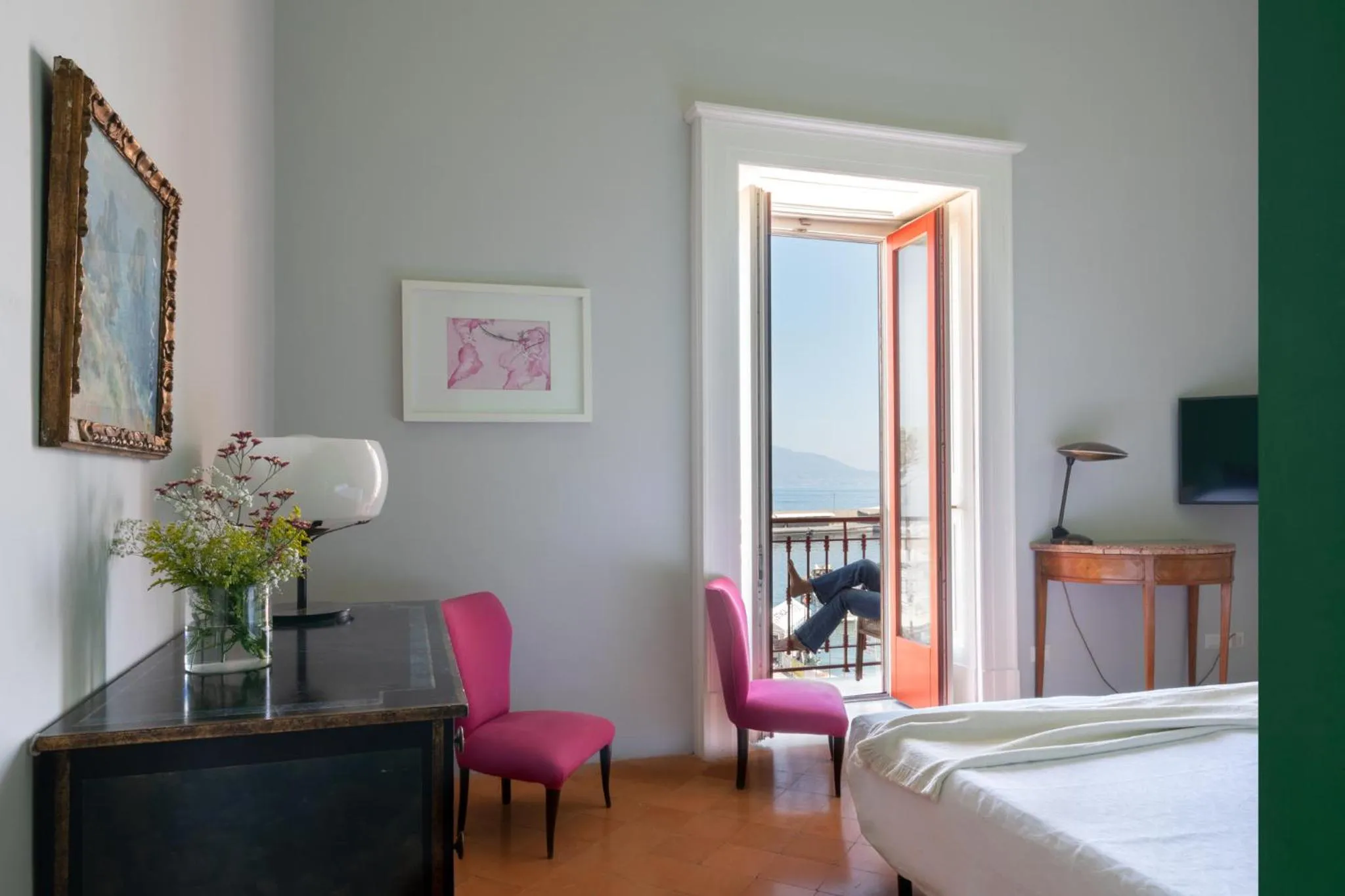 Photo of the whole room, Bed in Marina Piccola 73