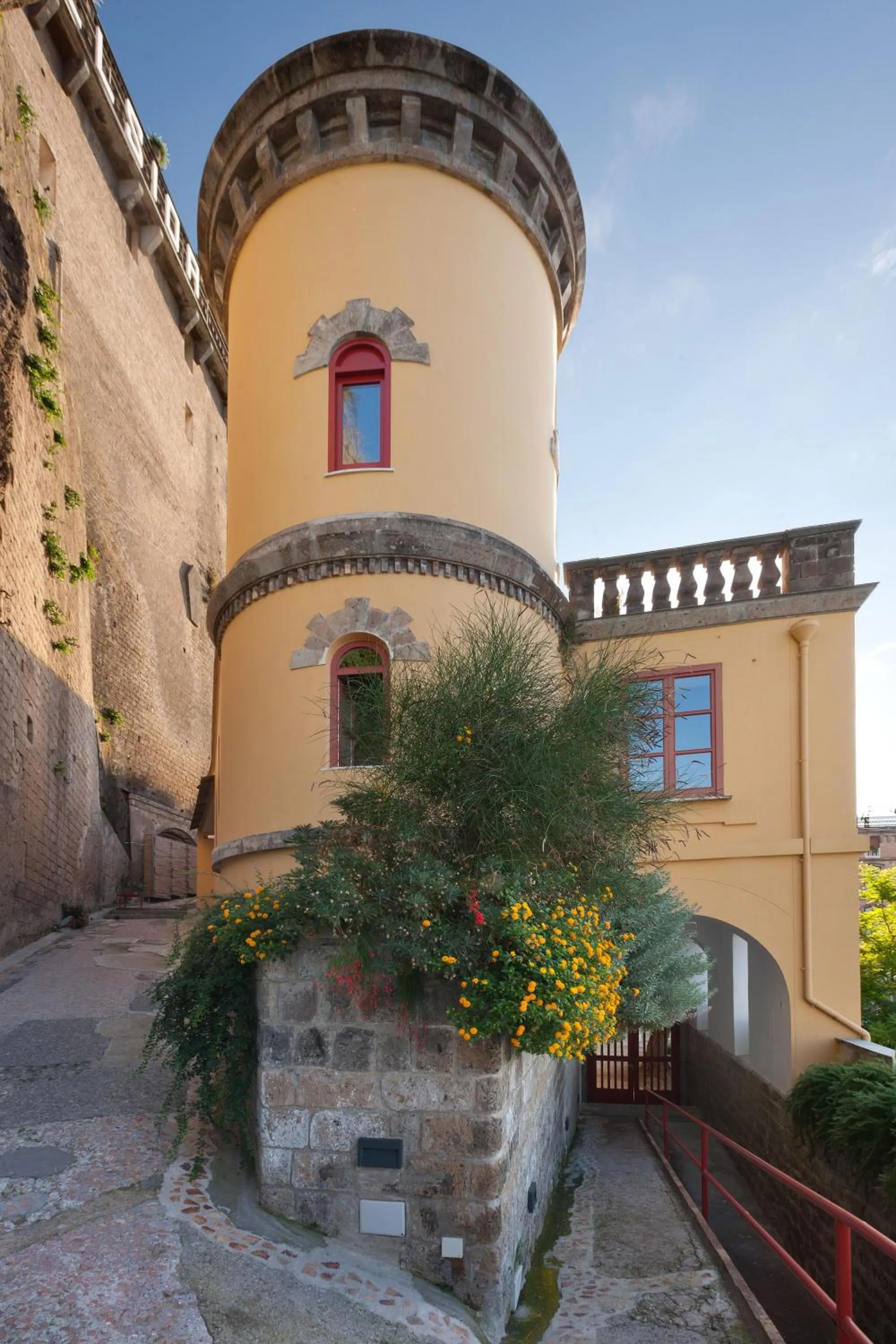 Property building in Marina Piccola 73