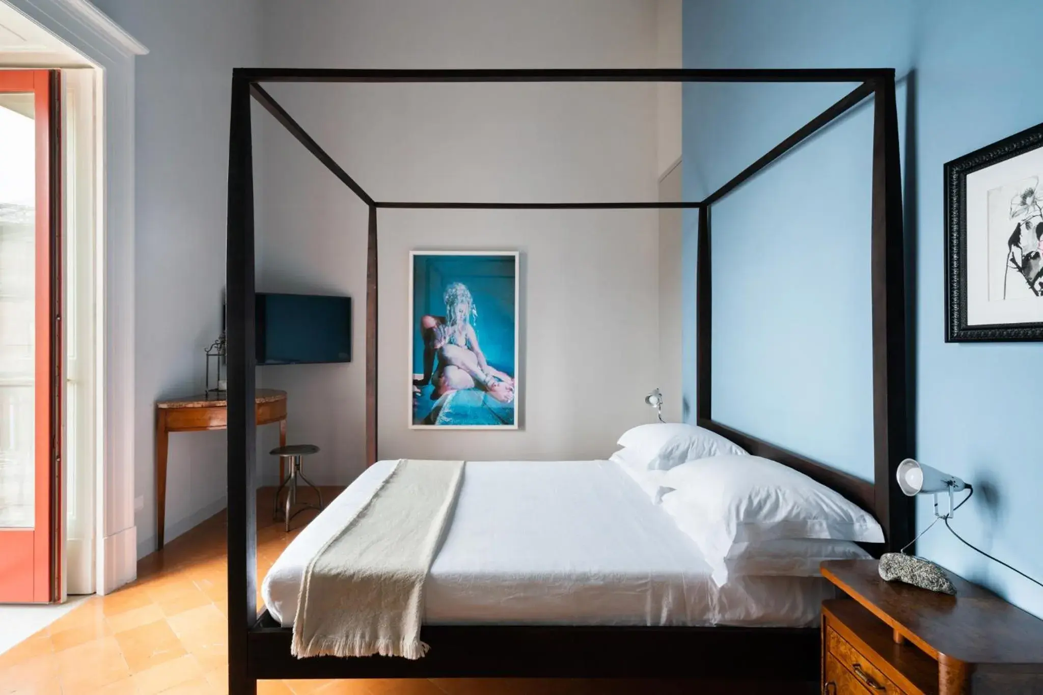 Photo of the whole room, Bed in Marina Piccola 73 Photo of the whole room, Bed in Marina Piccola 73