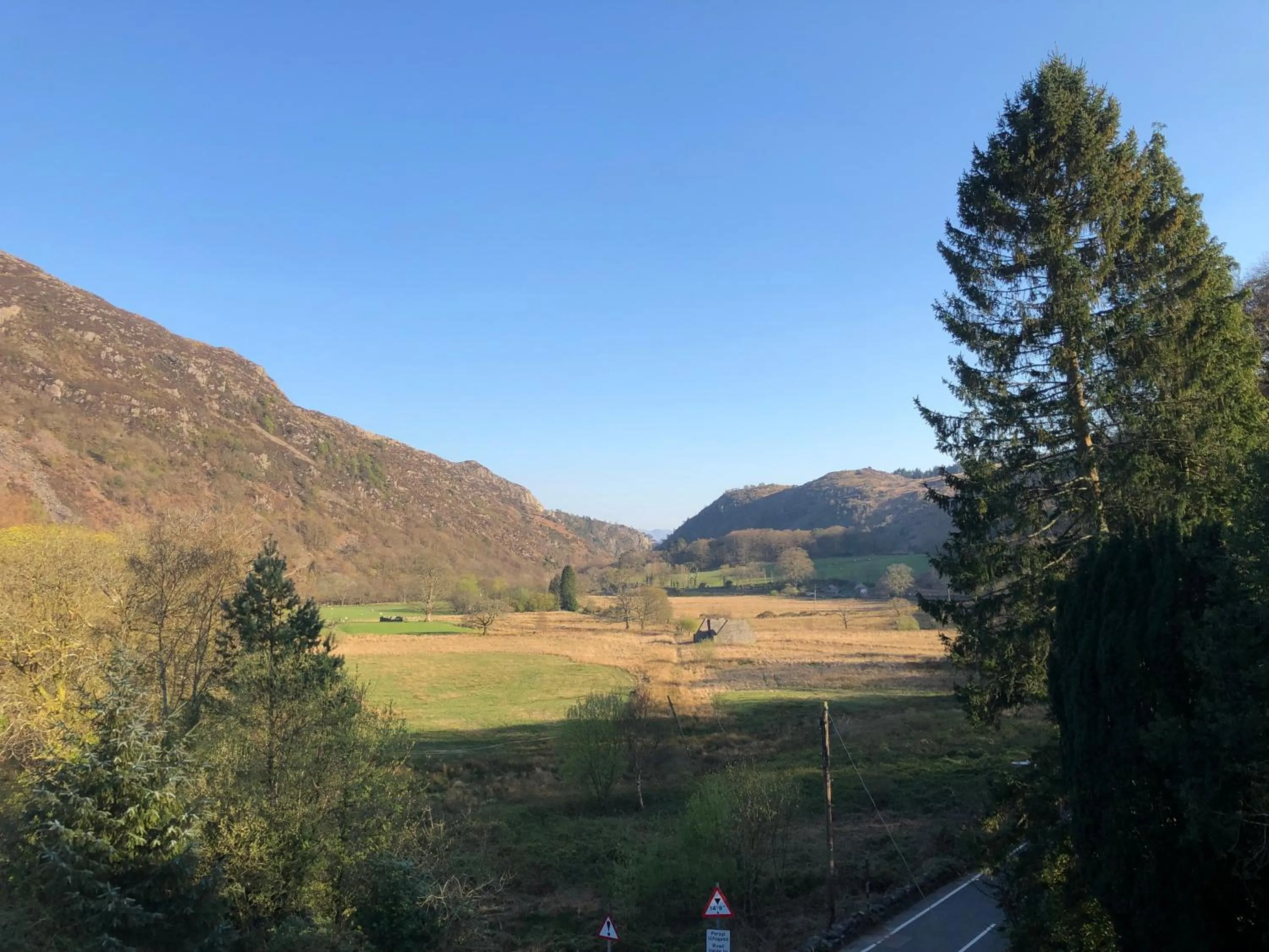 Family Room Twin in Royal Goat Hotel