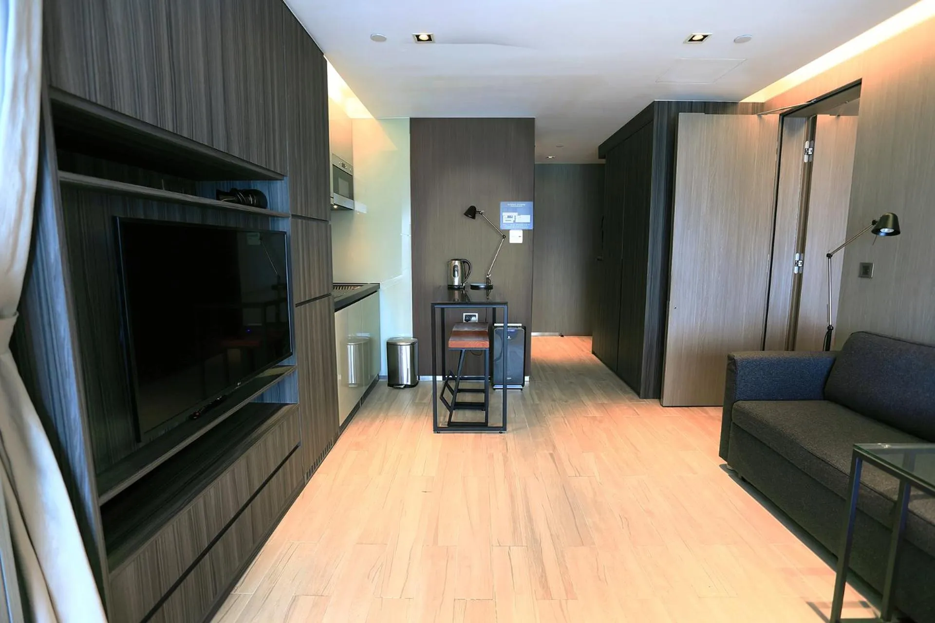 Kitchen or kitchenette in CM+ Hotels and Serviced Apartments