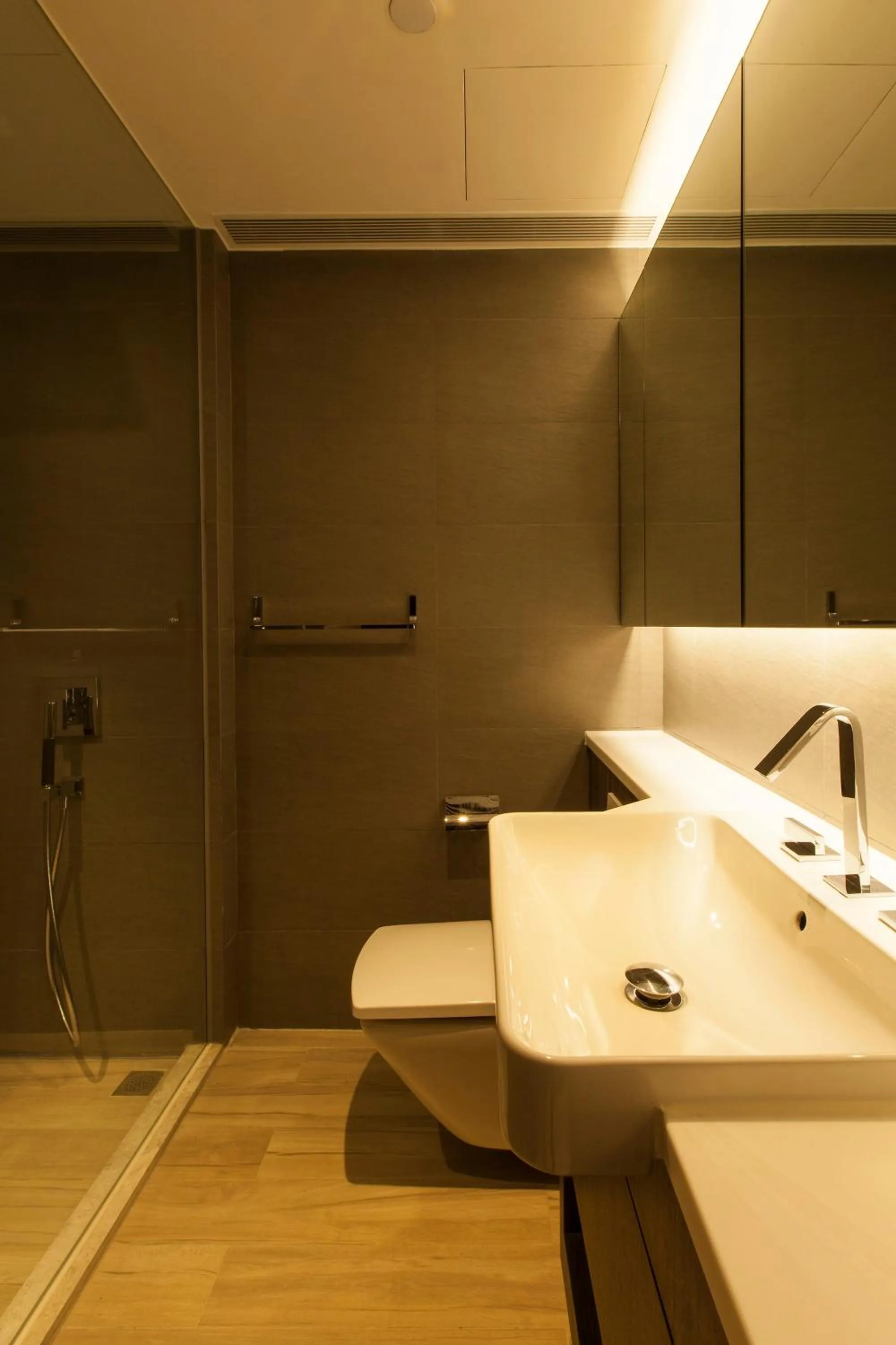 CM+ Hotels and Serviced Apartments