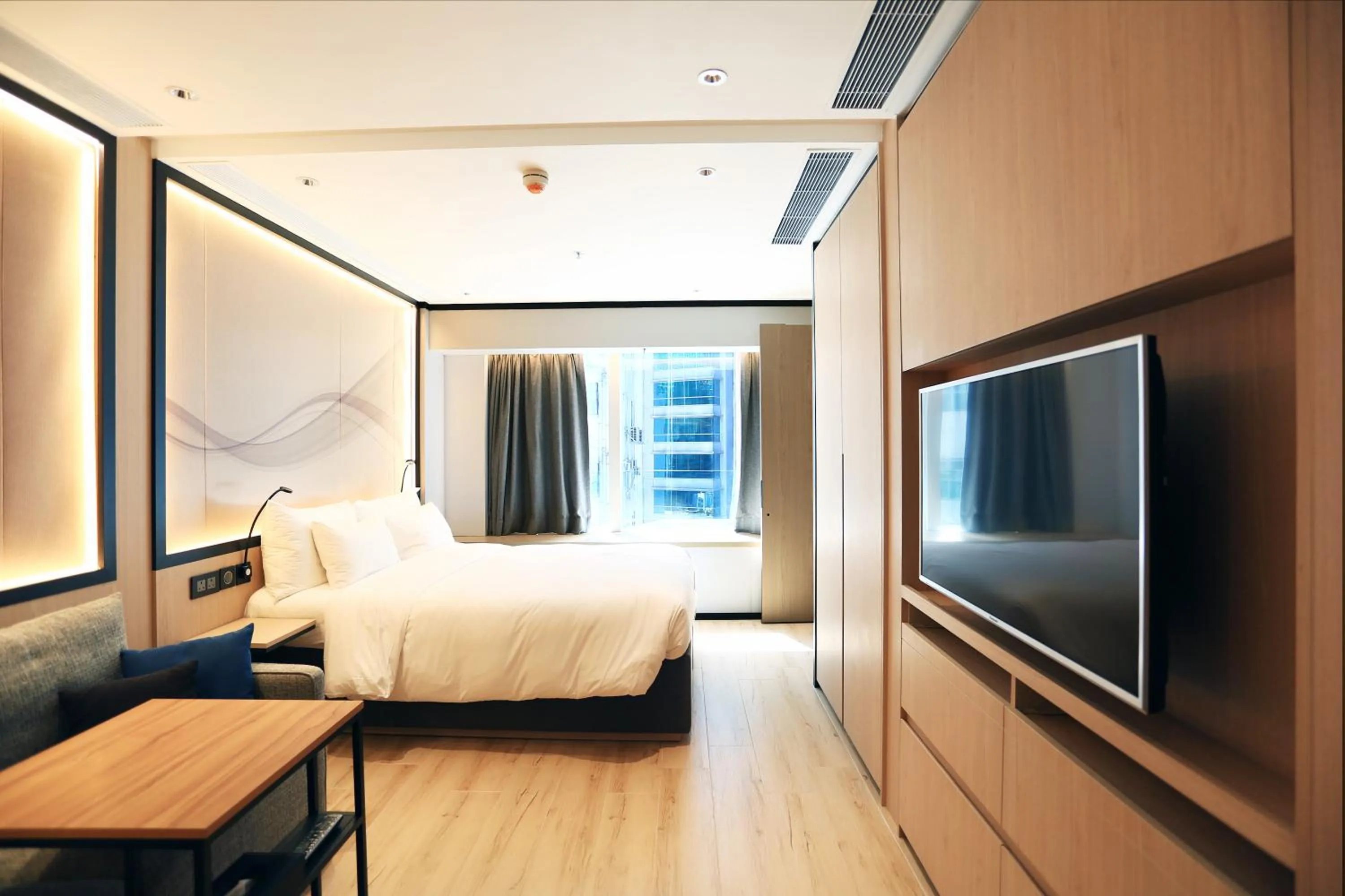 Bed in CM+ Hotels and Serviced Apartments