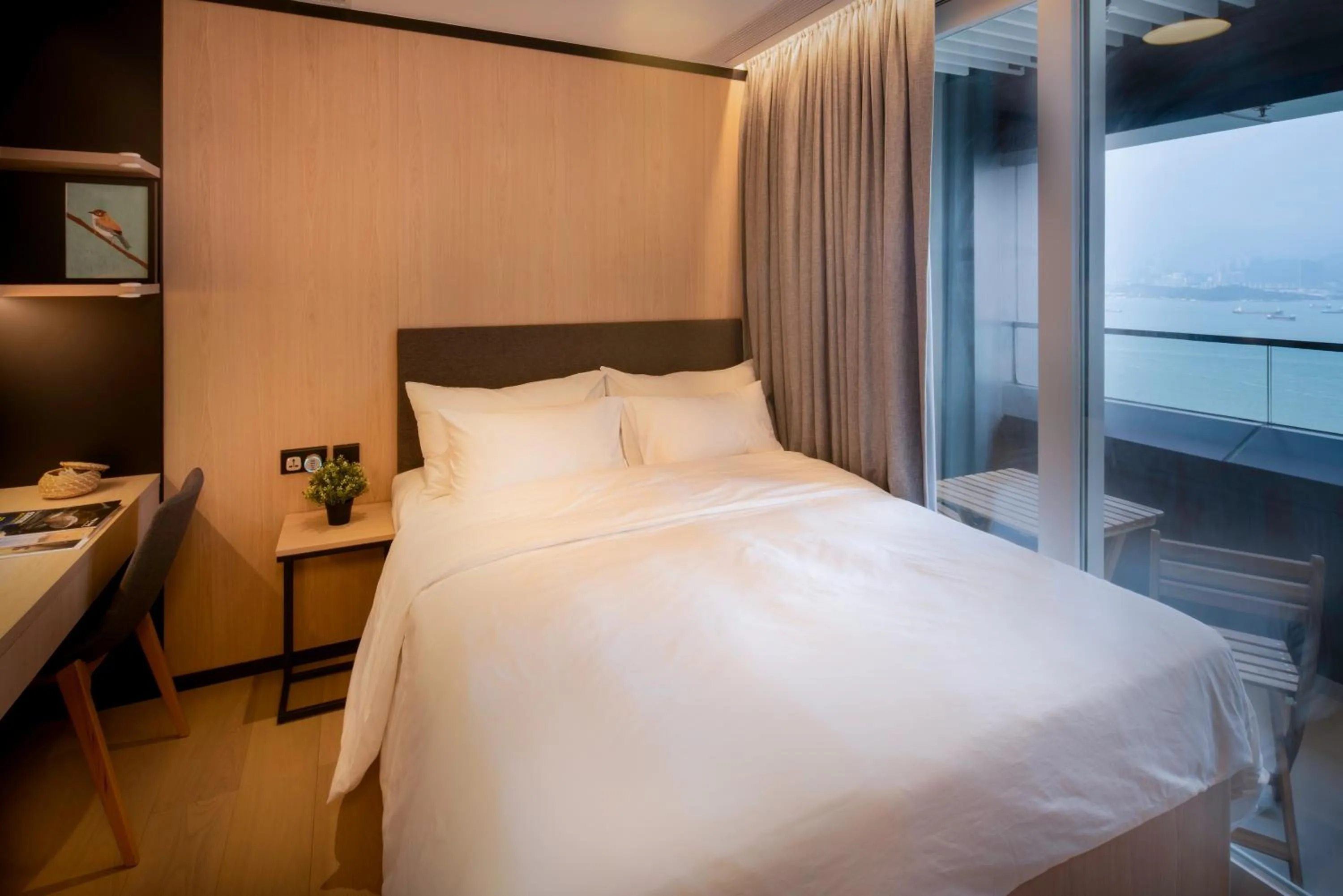 Bed in CM+ Hotels and Serviced Apartments