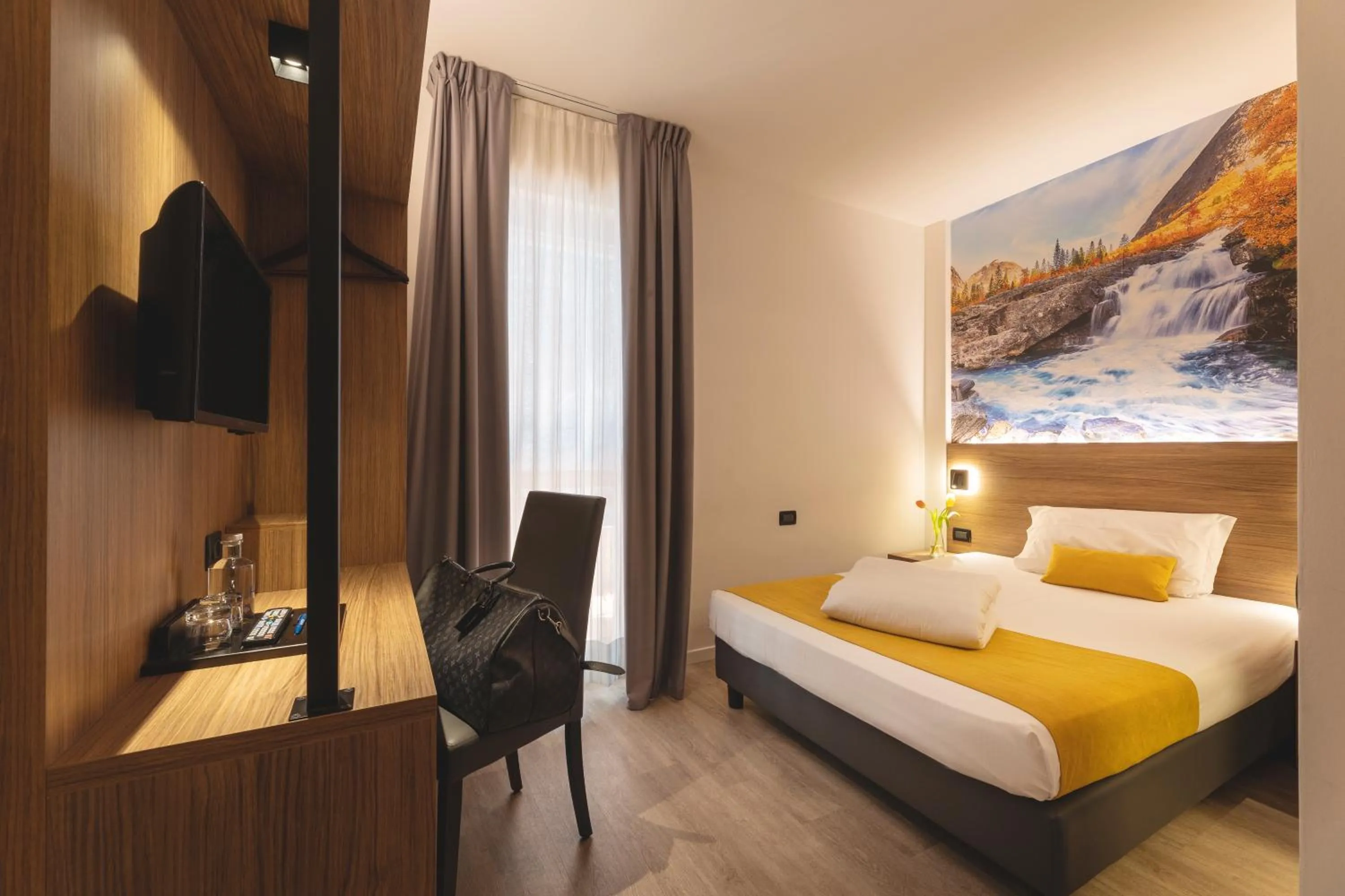 Photo of the whole room, Bed in Hi Hotels Trento - Wellness & Spa Adults Only