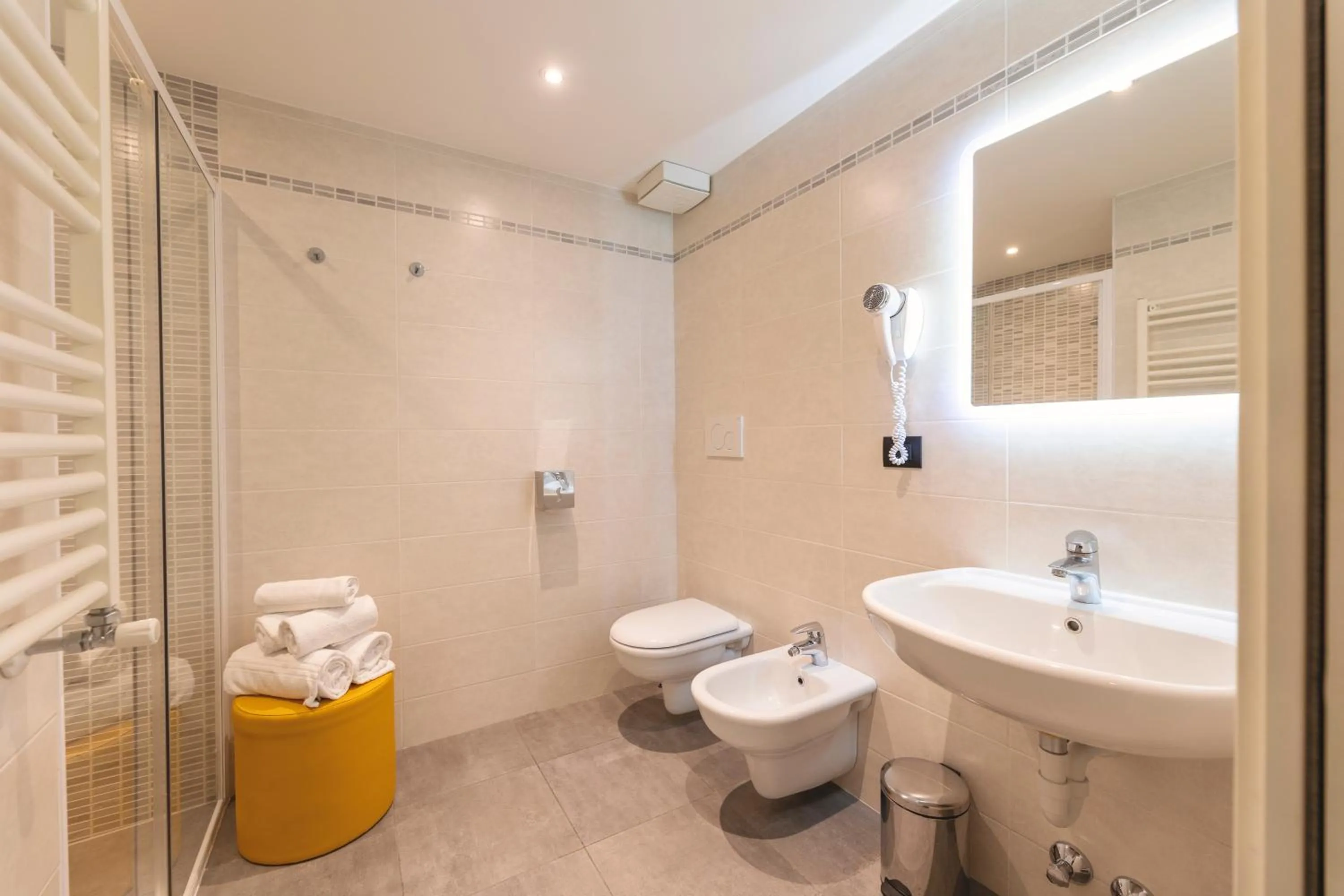 Bathroom in Hi Hotels Trento - Wellness & Spa Adults Only