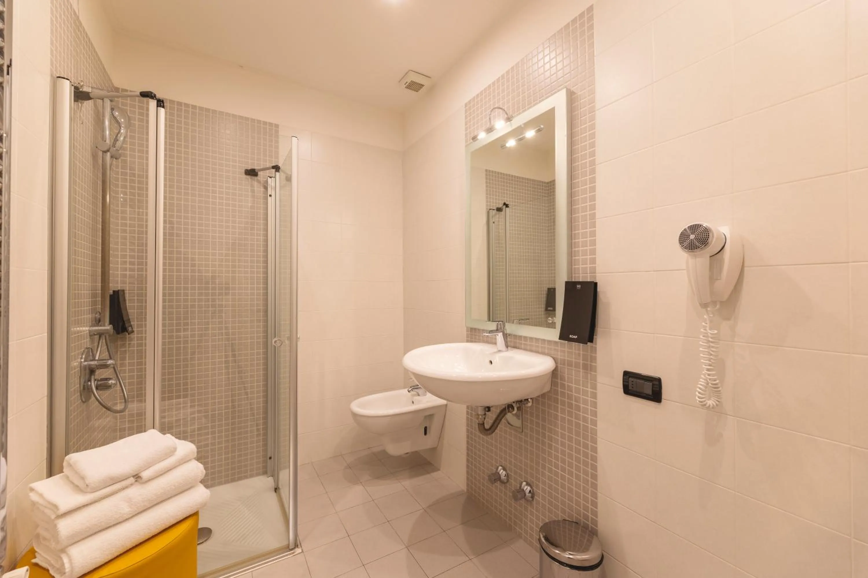 Bathroom in Hi Hotels Trento - Wellness & Spa Adults Only