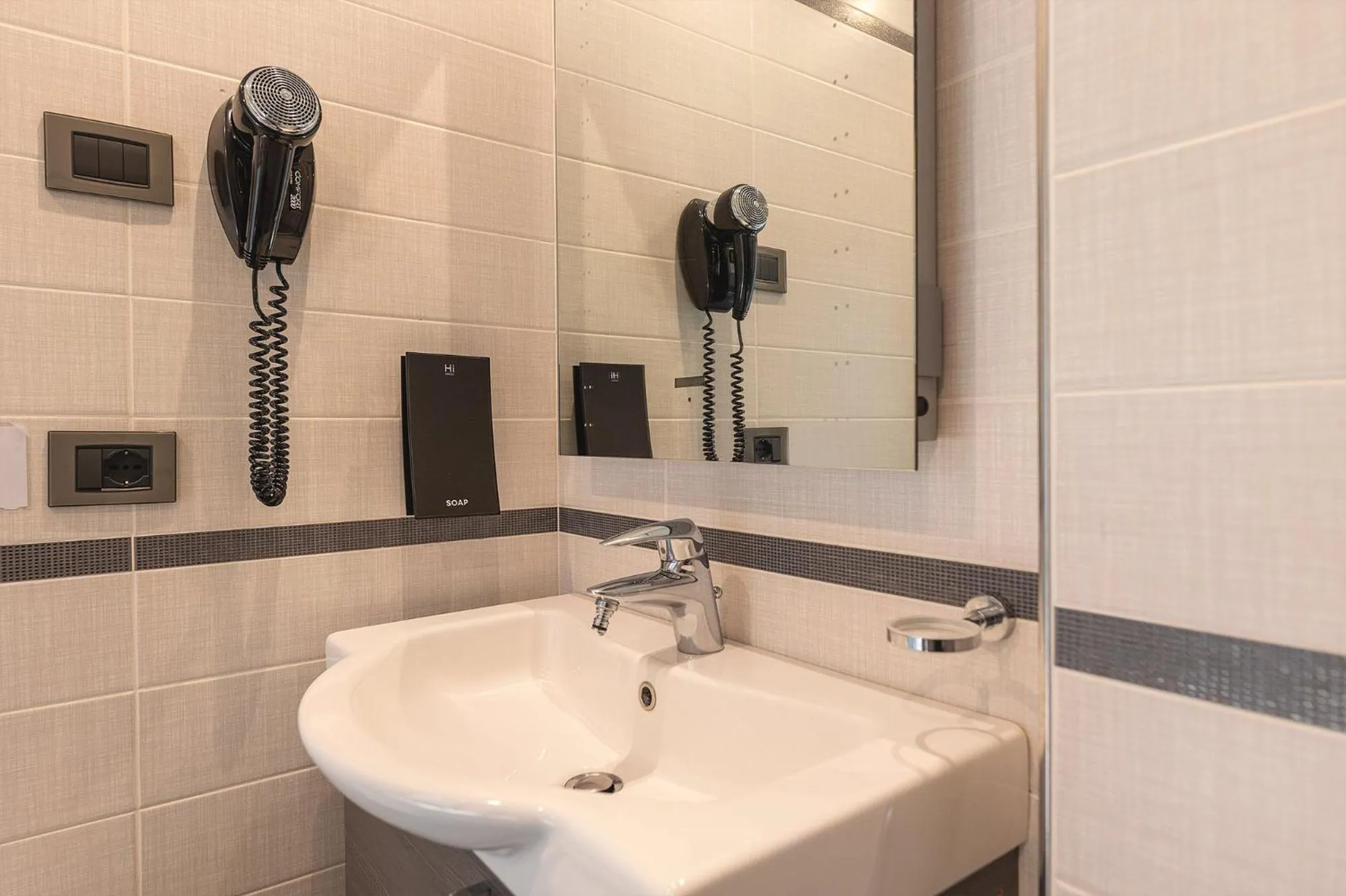 Bathroom in Hi Hotels Trento - Wellness & Spa Adults Only