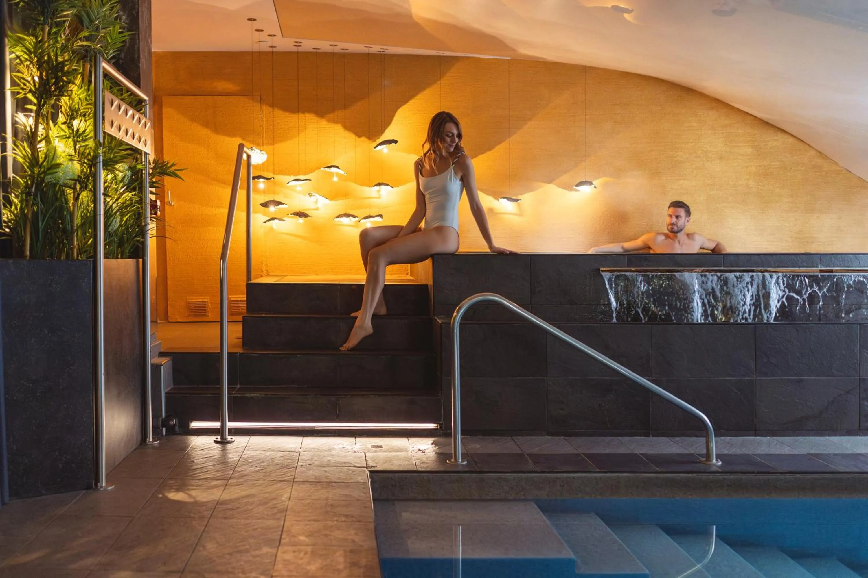 Swimming pool in Hi Hotels Trento - Wellness & Spa Adults Only