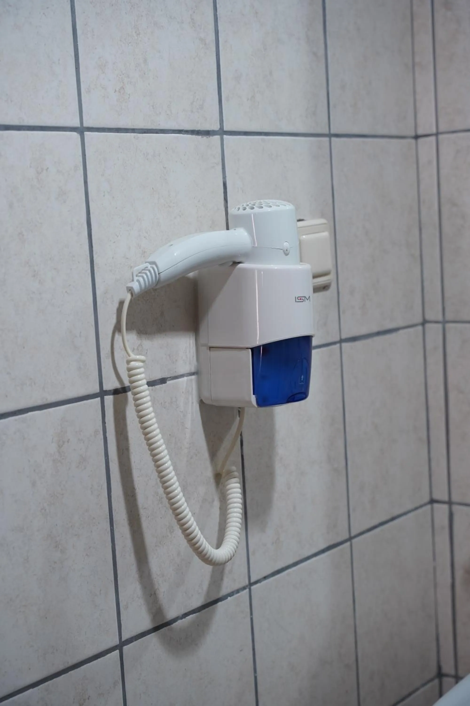 hair dryier in Aleria Belport Beach Hotel