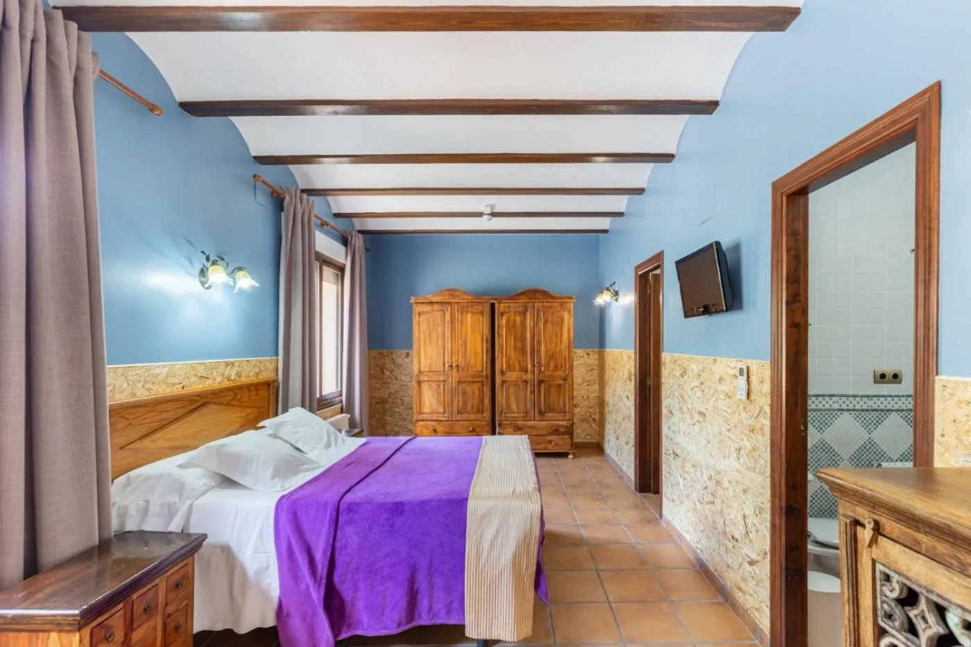 Bed, Bunk Bed in Hotel Finca Fabiola