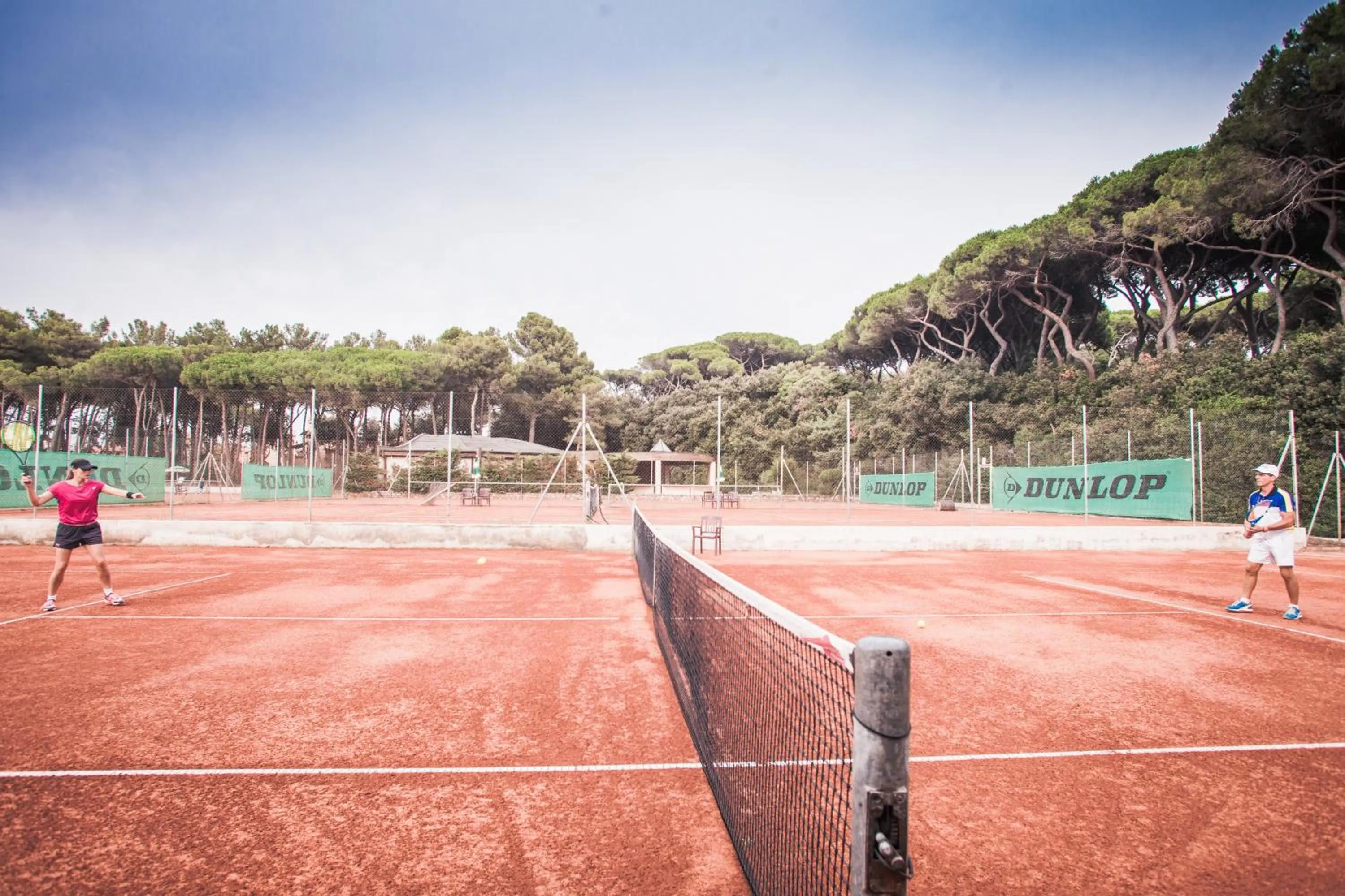 Tennis court in Garden Toscana Resort