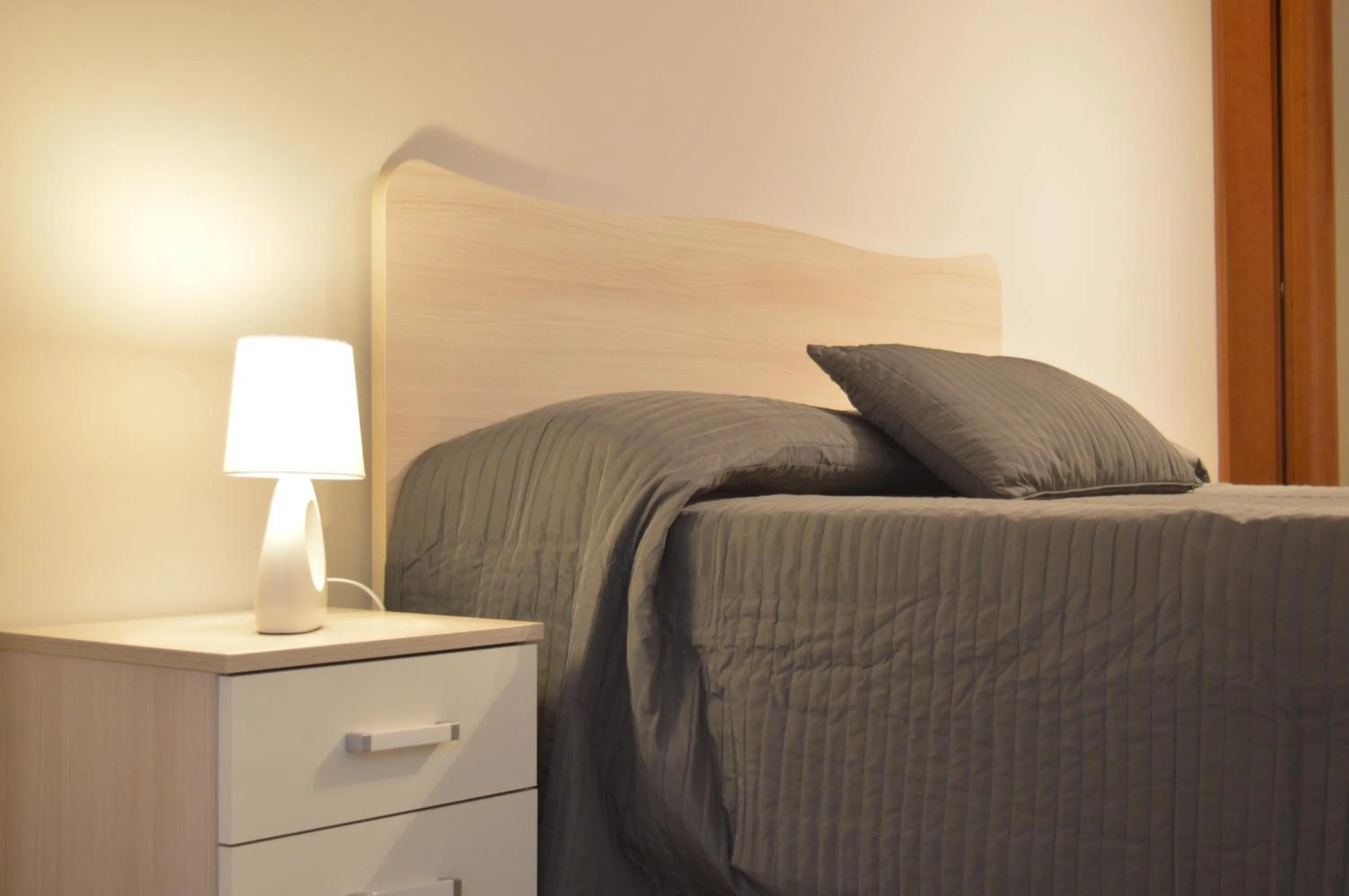 Photo of the whole room, Bed in B&B Scalea Rooms