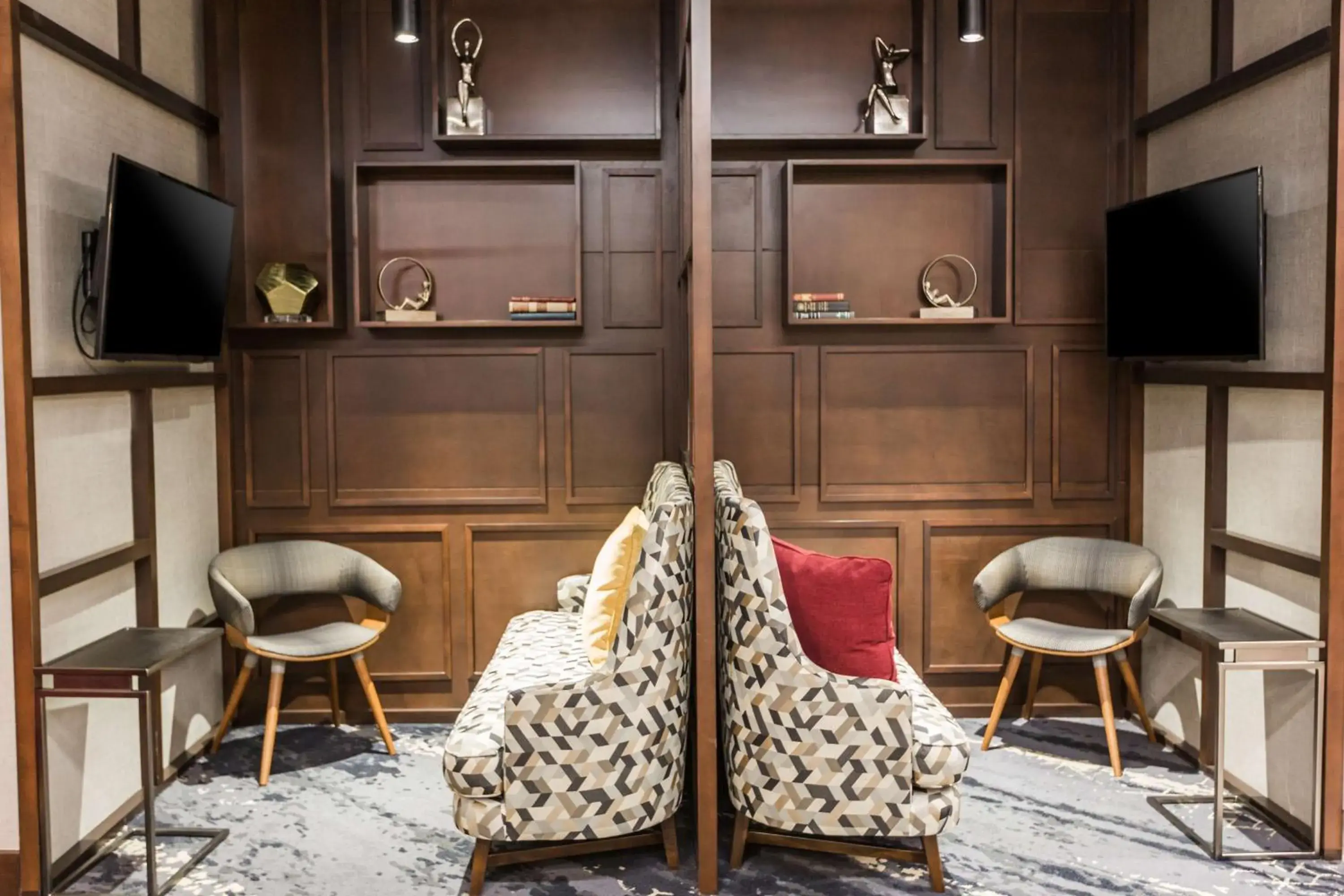 Lounge or bar in Hyatt Place Greenville Downtown Lounge or bar in Hyatt Place Greenville Downtown