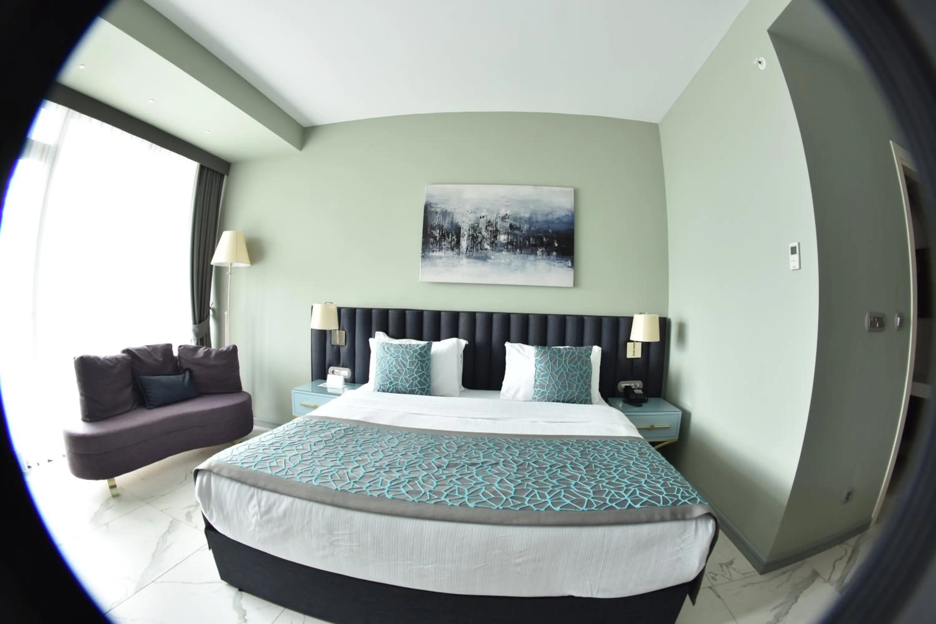 Bedroom, Bed in Capella Otel