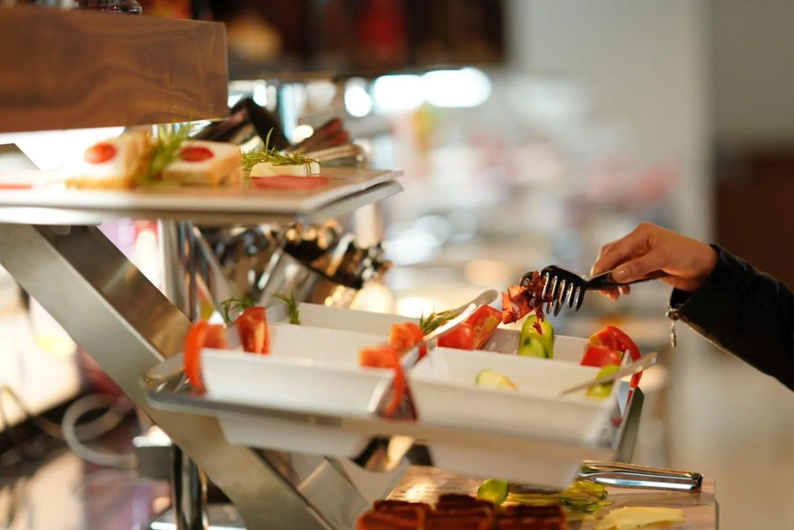 Buffet breakfast in Capella Otel