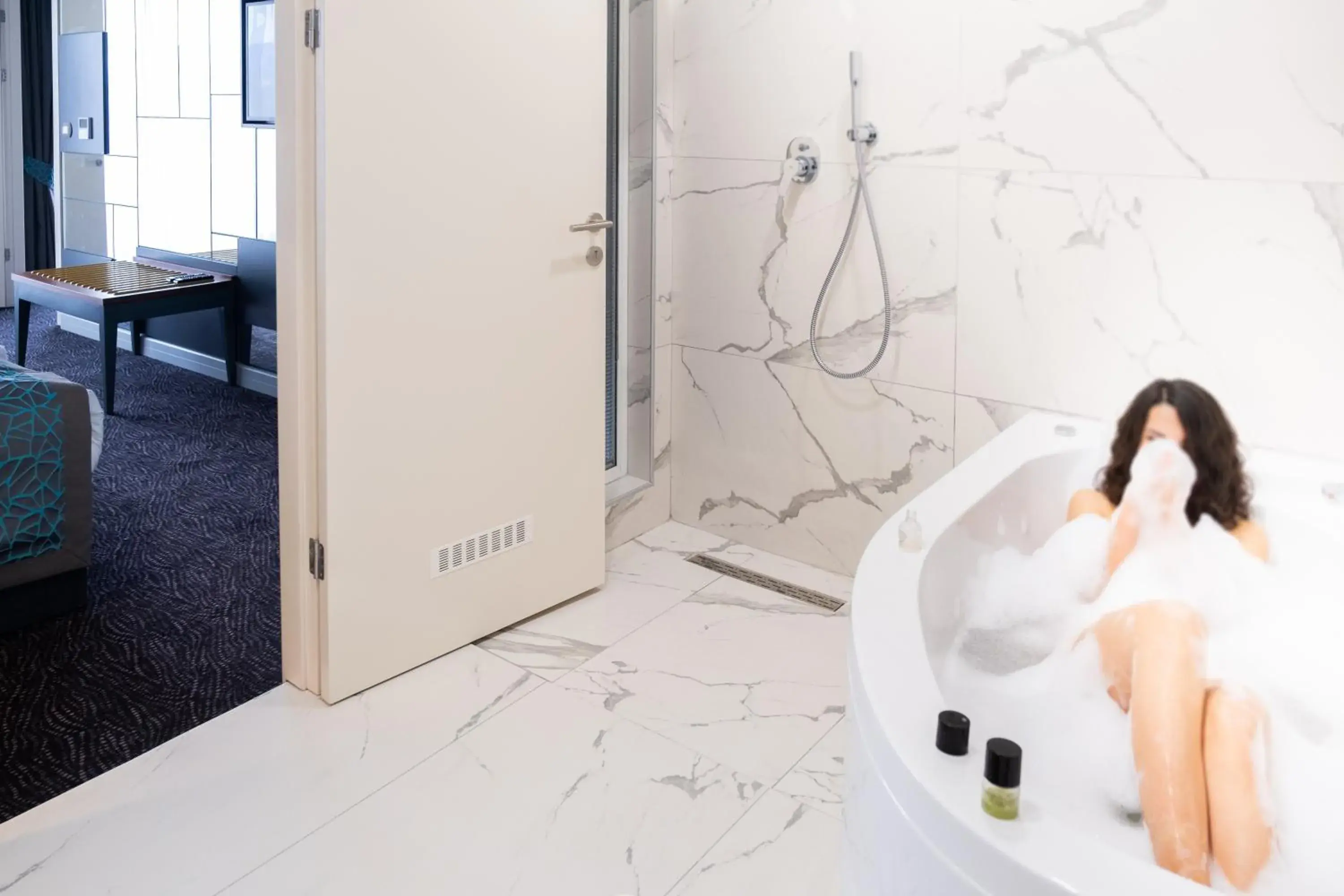 Bathroom in Capella Otel Bathroom in Capella Otel