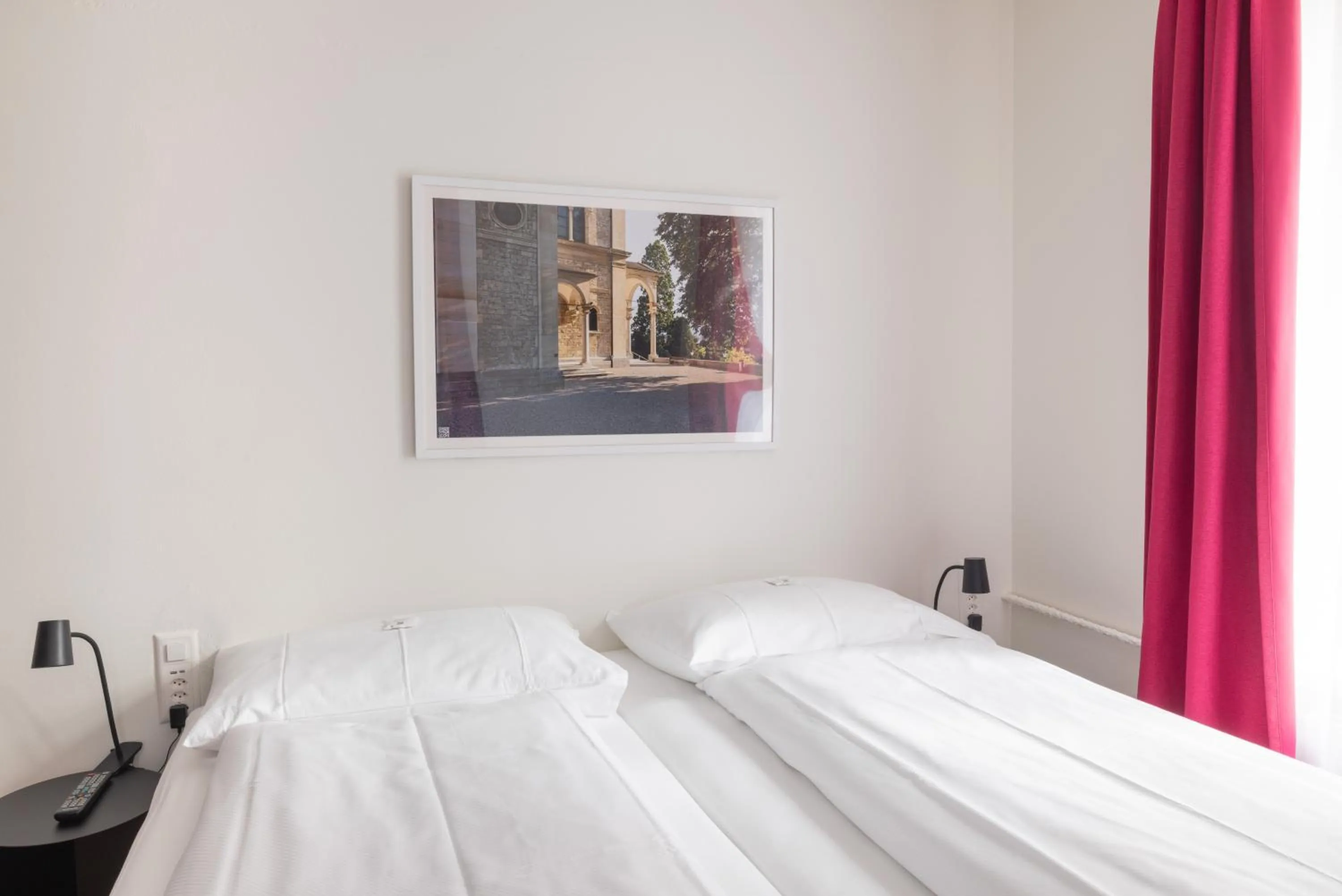 Bed in Fred Guest House Hauptbahnhof - Self Check-in