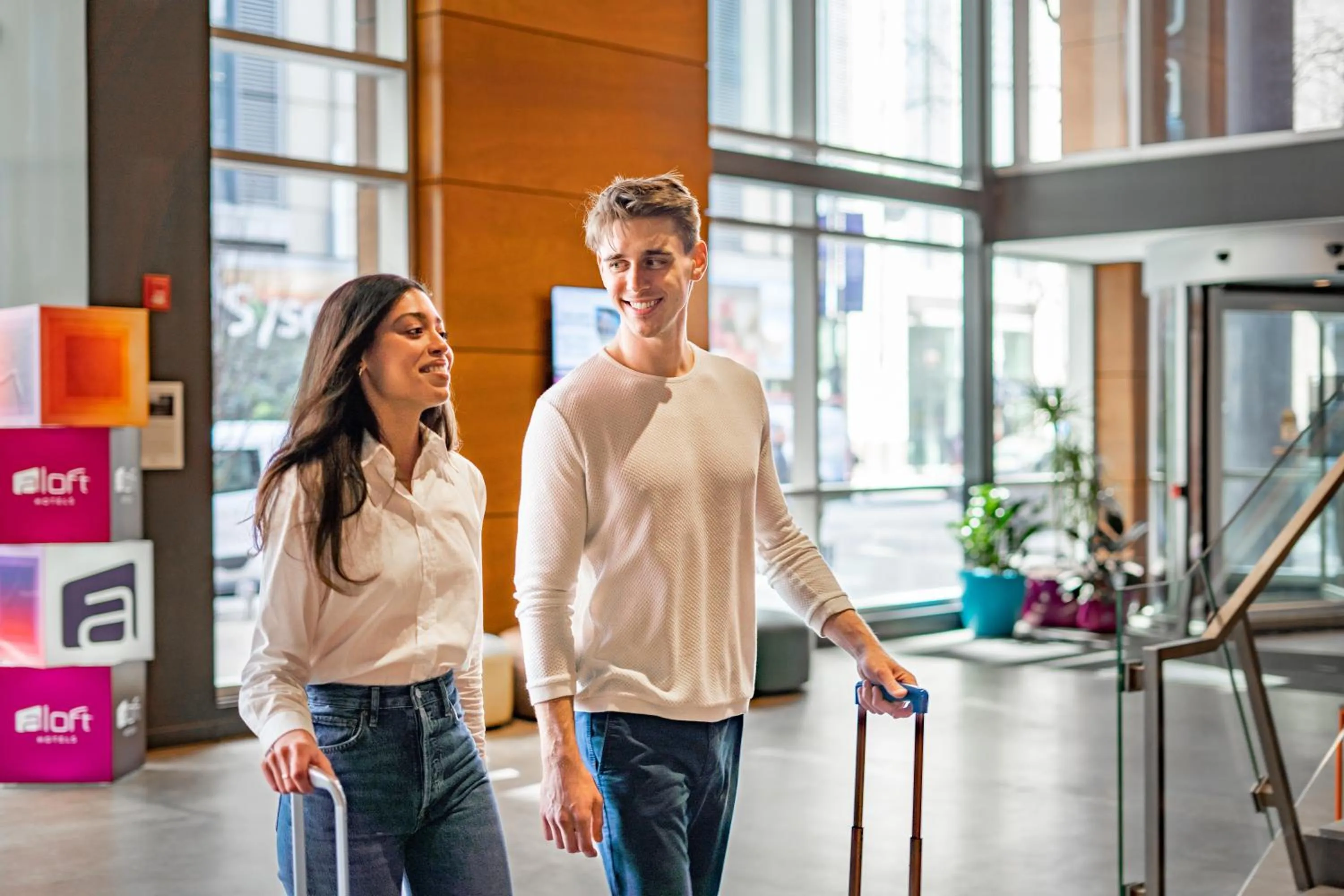 Lobby or reception in Aloft Chicago Mag Mile