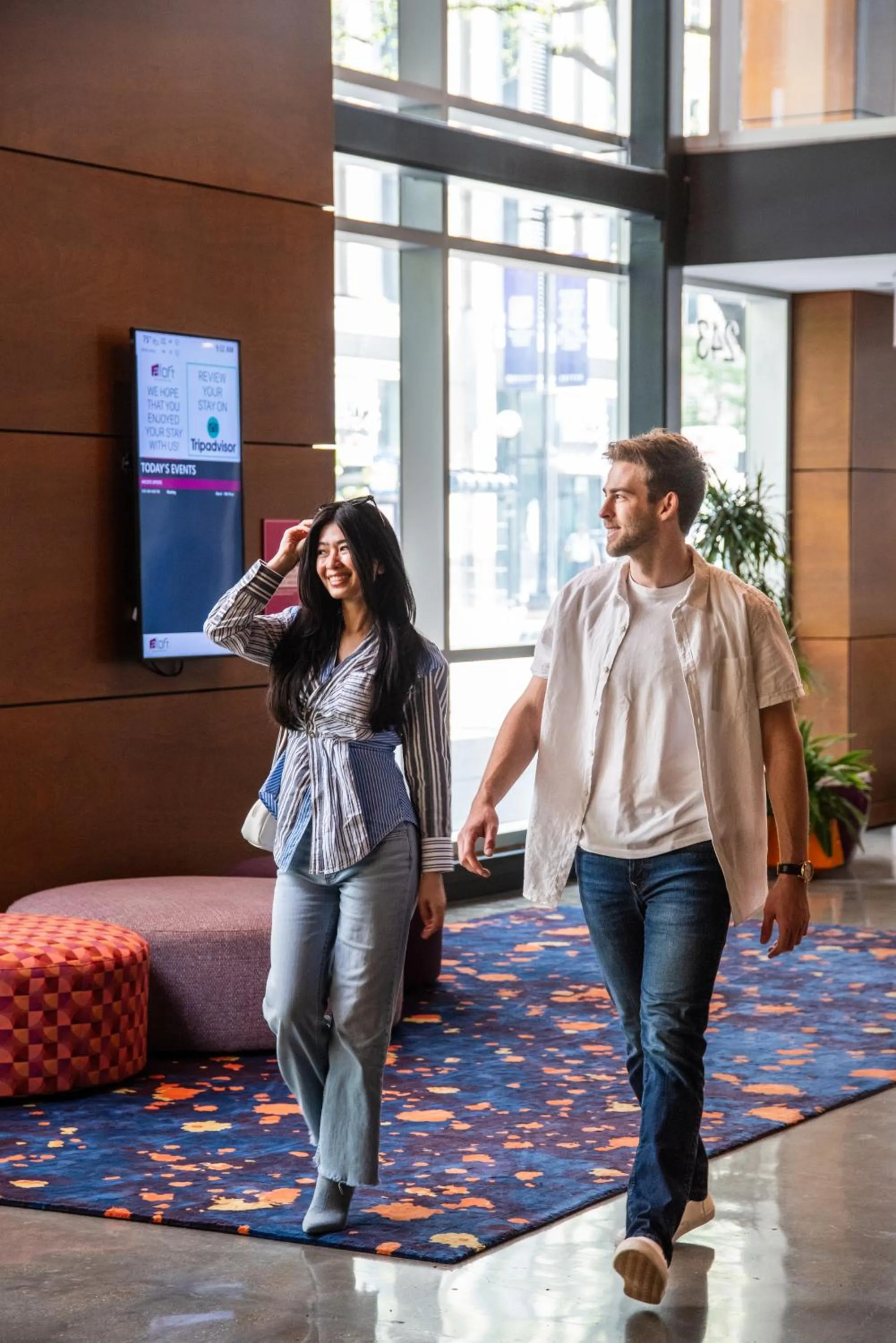 Lobby or reception in Aloft Chicago Mag Mile