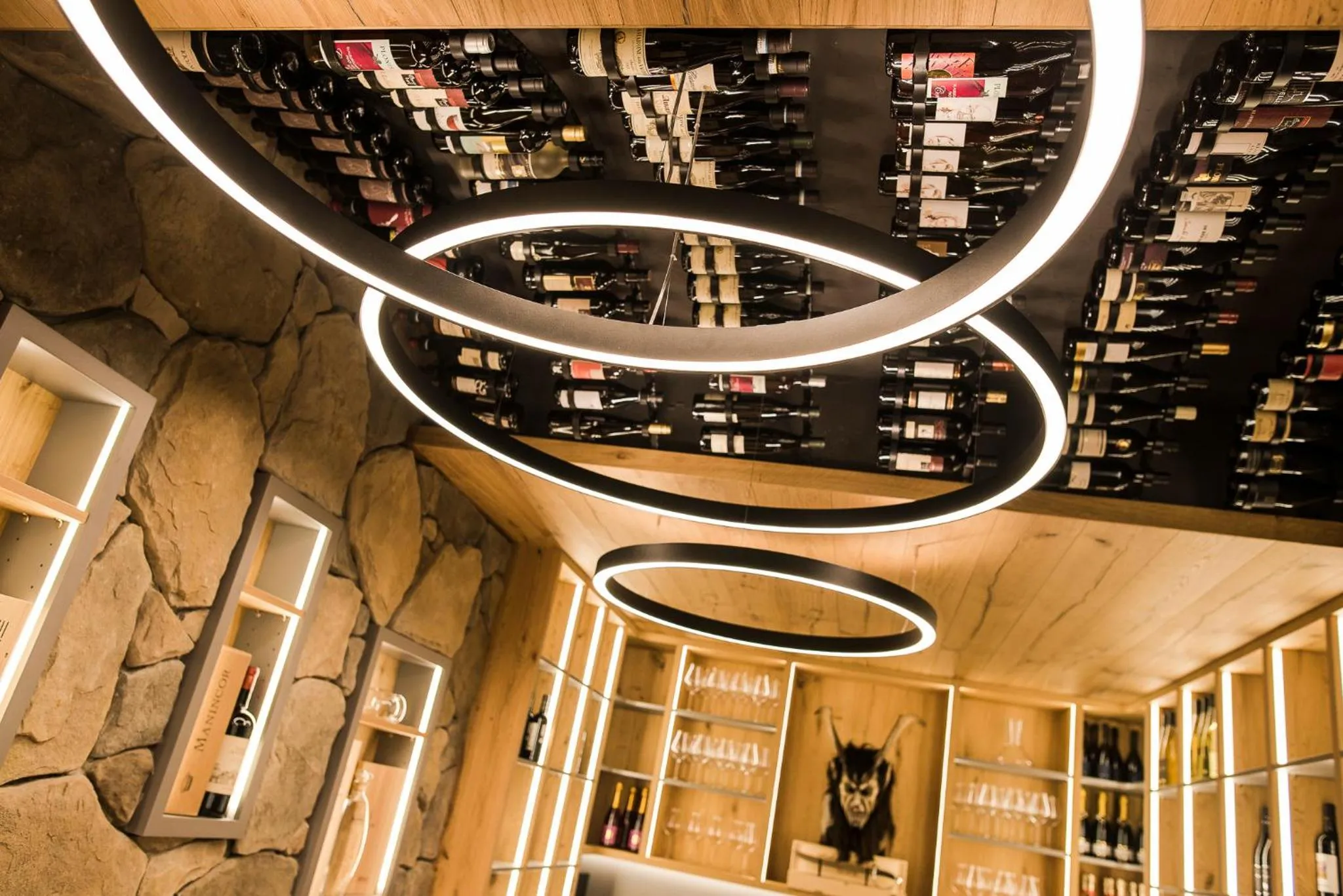 Restaurant/places to eat in Hotel Paradies