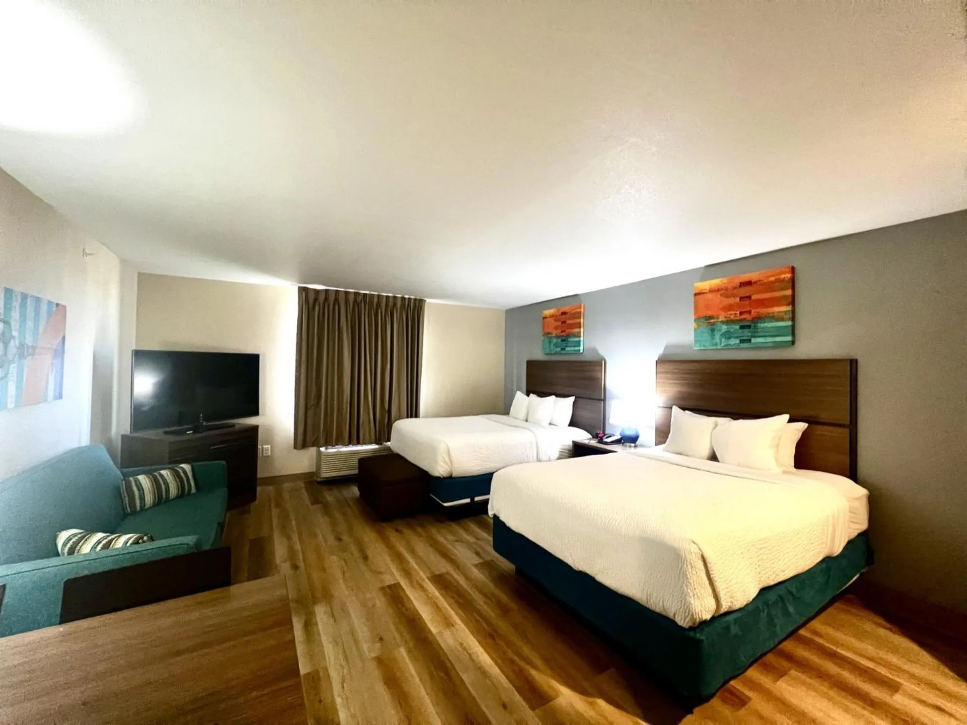 Bedroom, Bed in MainStay Suites Denver International Airport