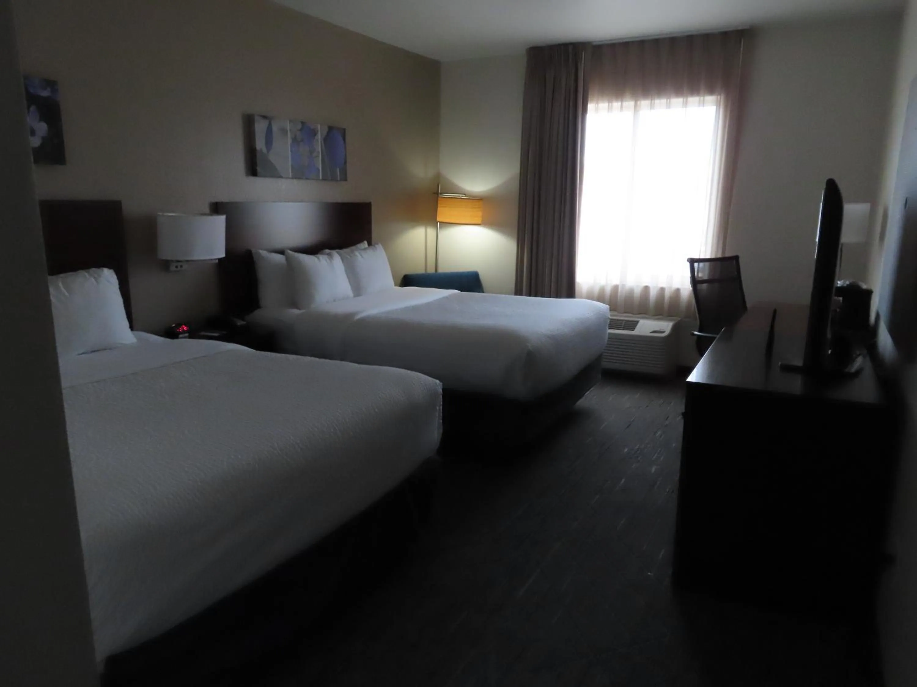 Bed in Sleep Inn & Suites Denver International Airport