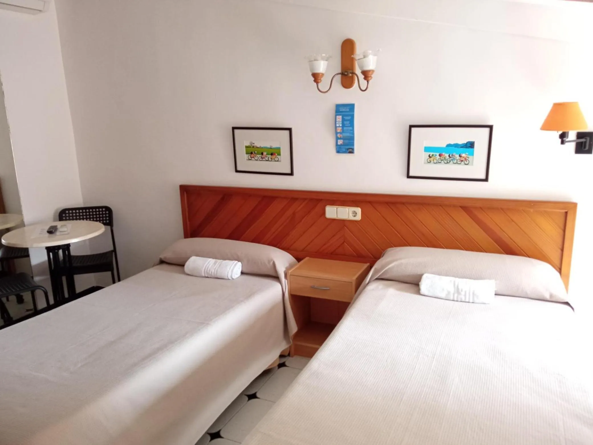 Bed in Hostal Ca'n Tiu