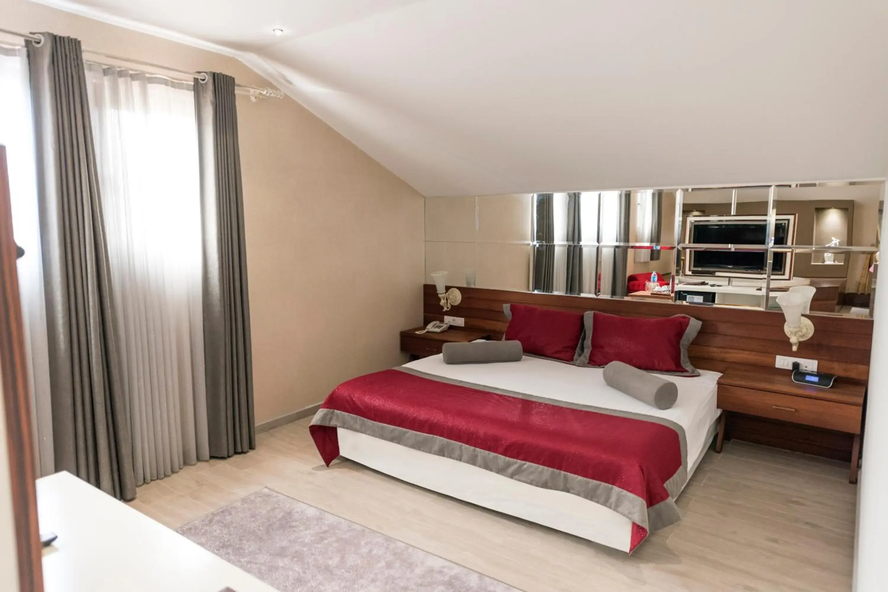 Photo of the whole room, Bed in Blueberry Boutique Hotel Photo of the whole room, Bed in Blueberry Boutique Hotel