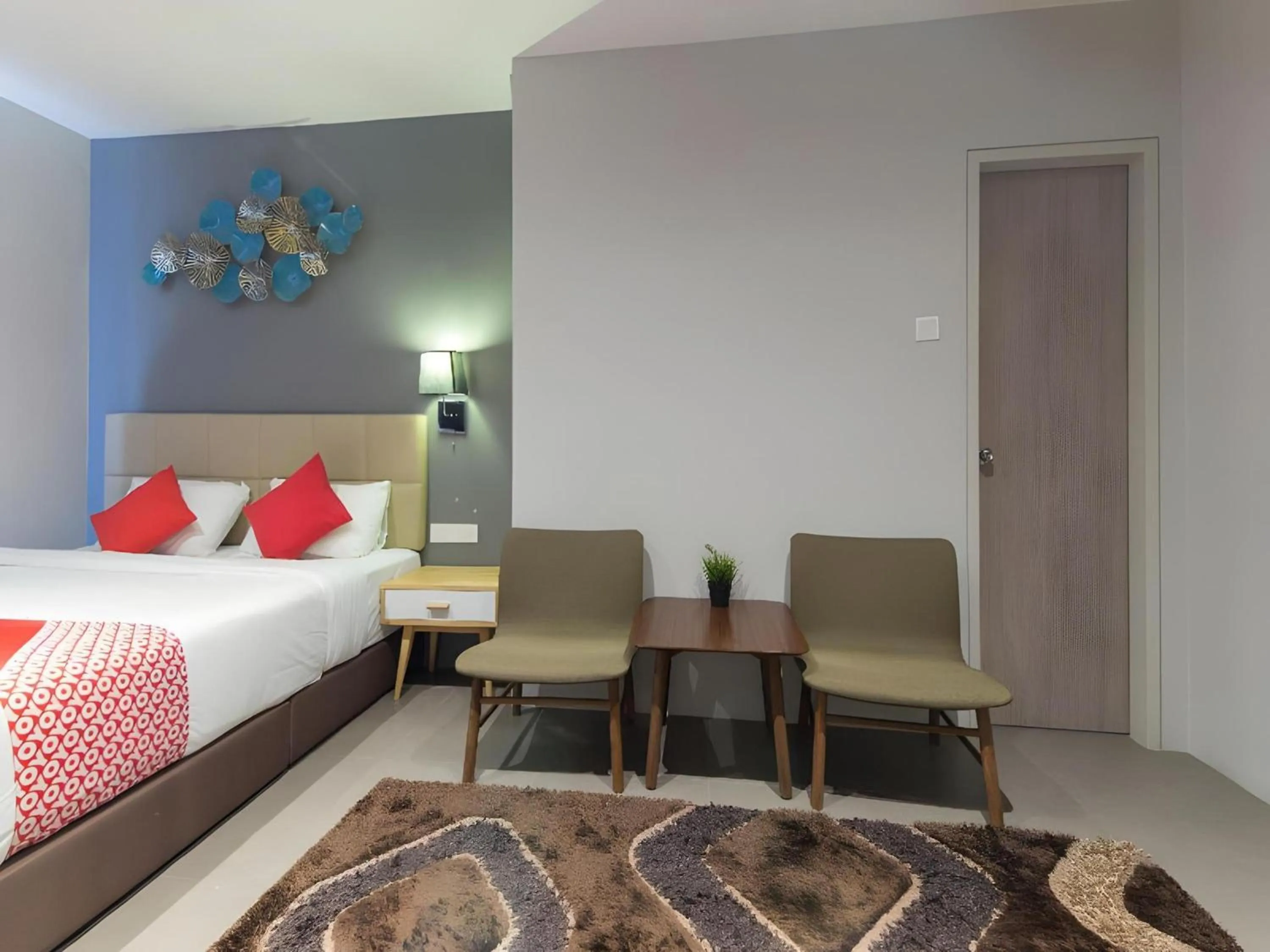 Bedroom, Bed in Yootel Boutique Hotel