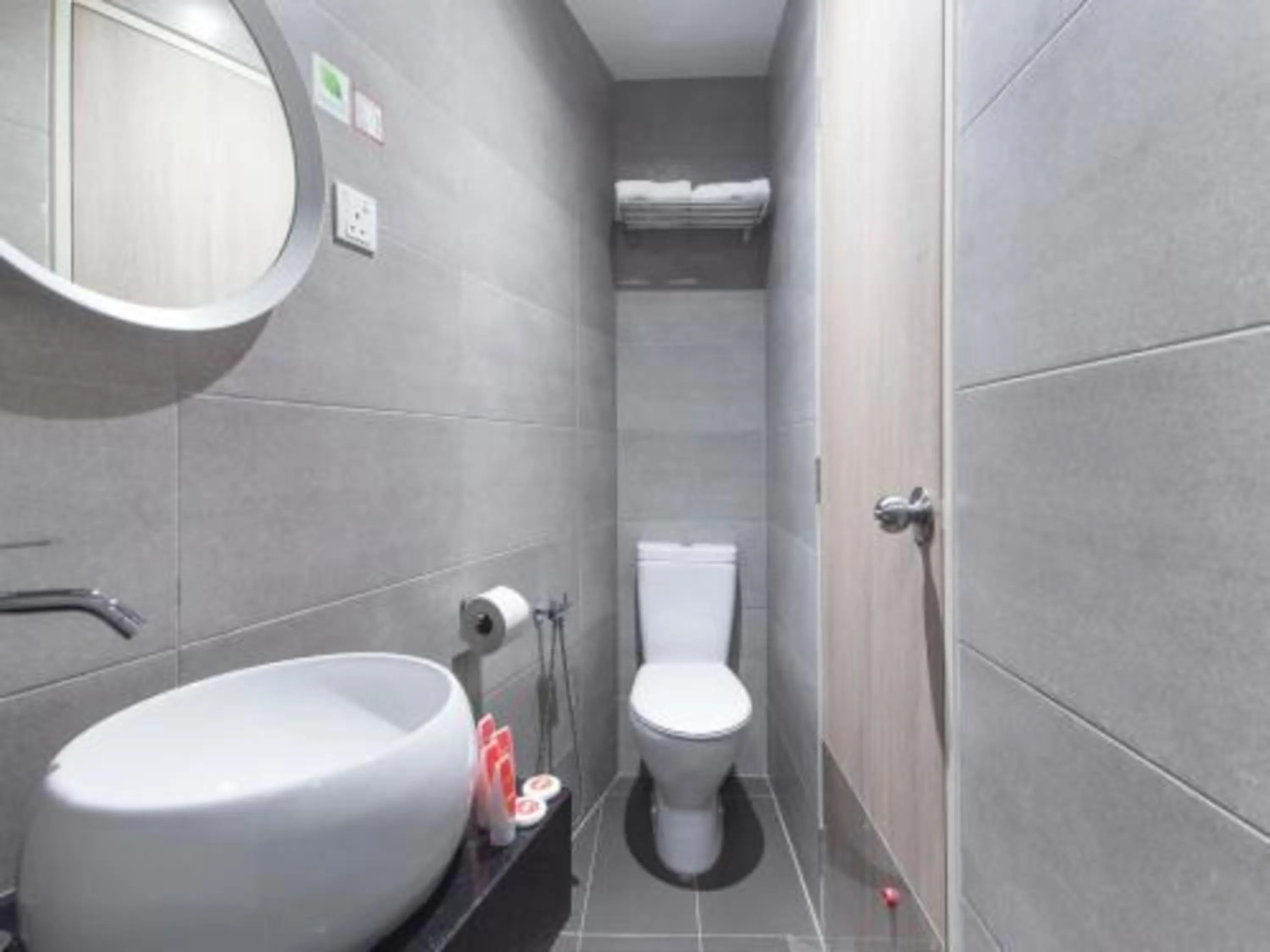 Bathroom in Yootel Boutique Hotel