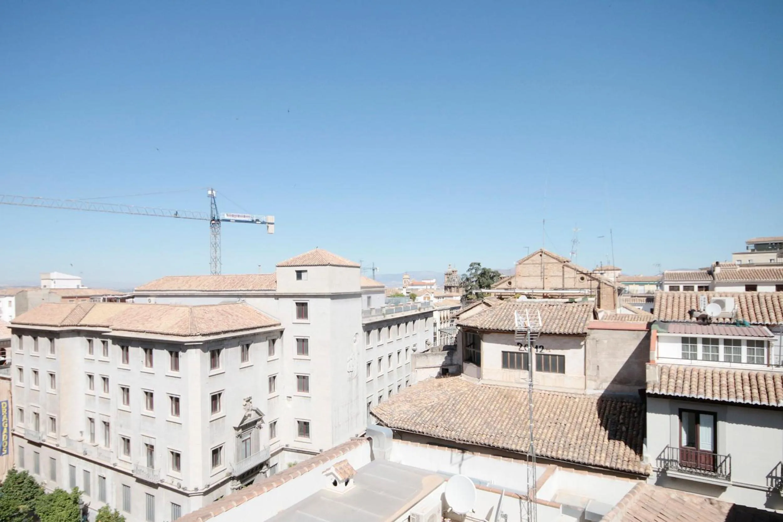 Photo of the whole room in BiBo Suites Gran Vía