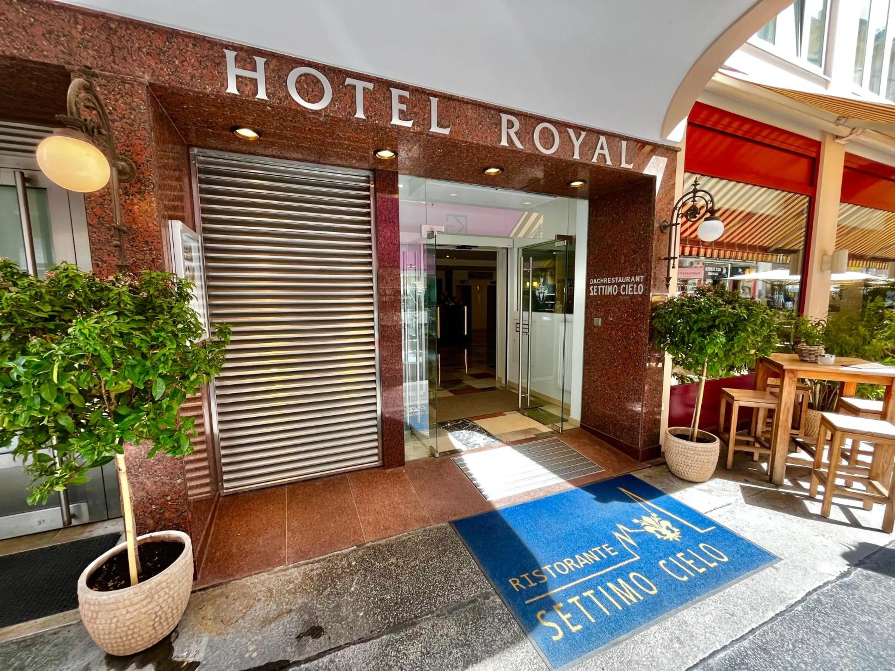 Property building in Hotel Royal