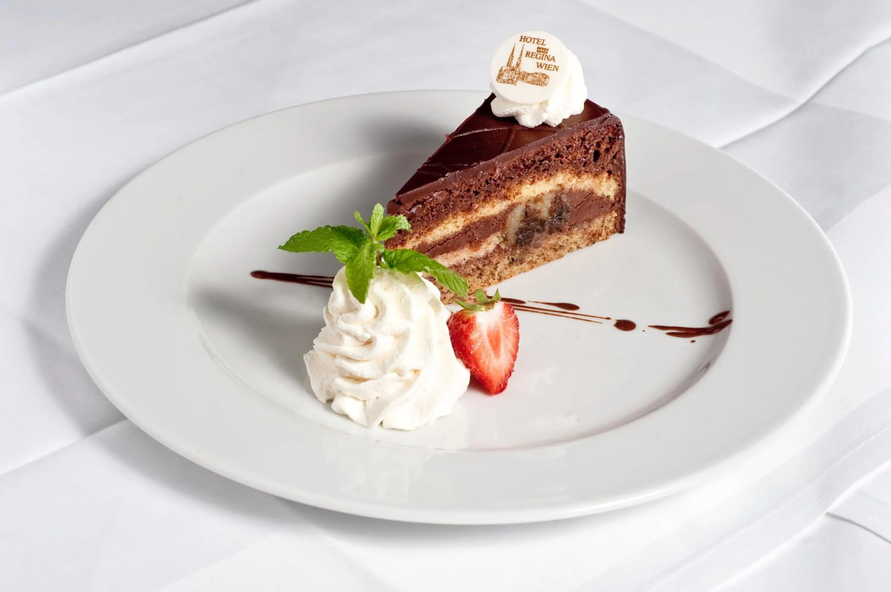 Food and drinks in Hotel Regina